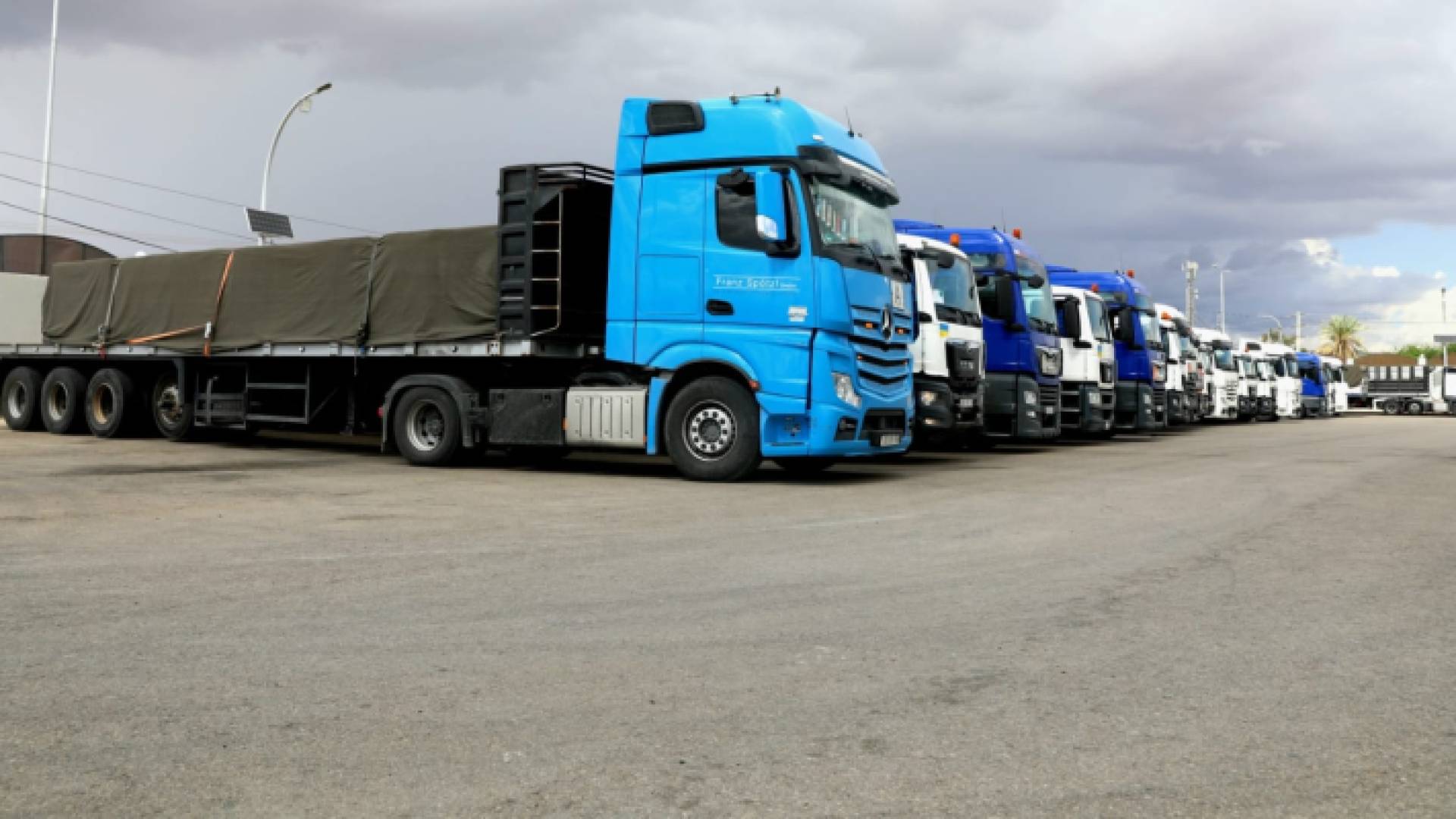 قافلة مساعدات للأهل في غزة أرسلها الأردن