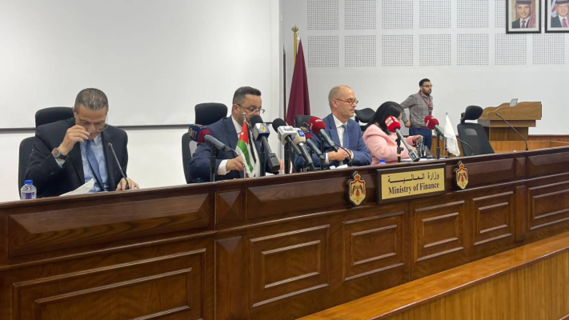 وزير المالية محمد العسعس