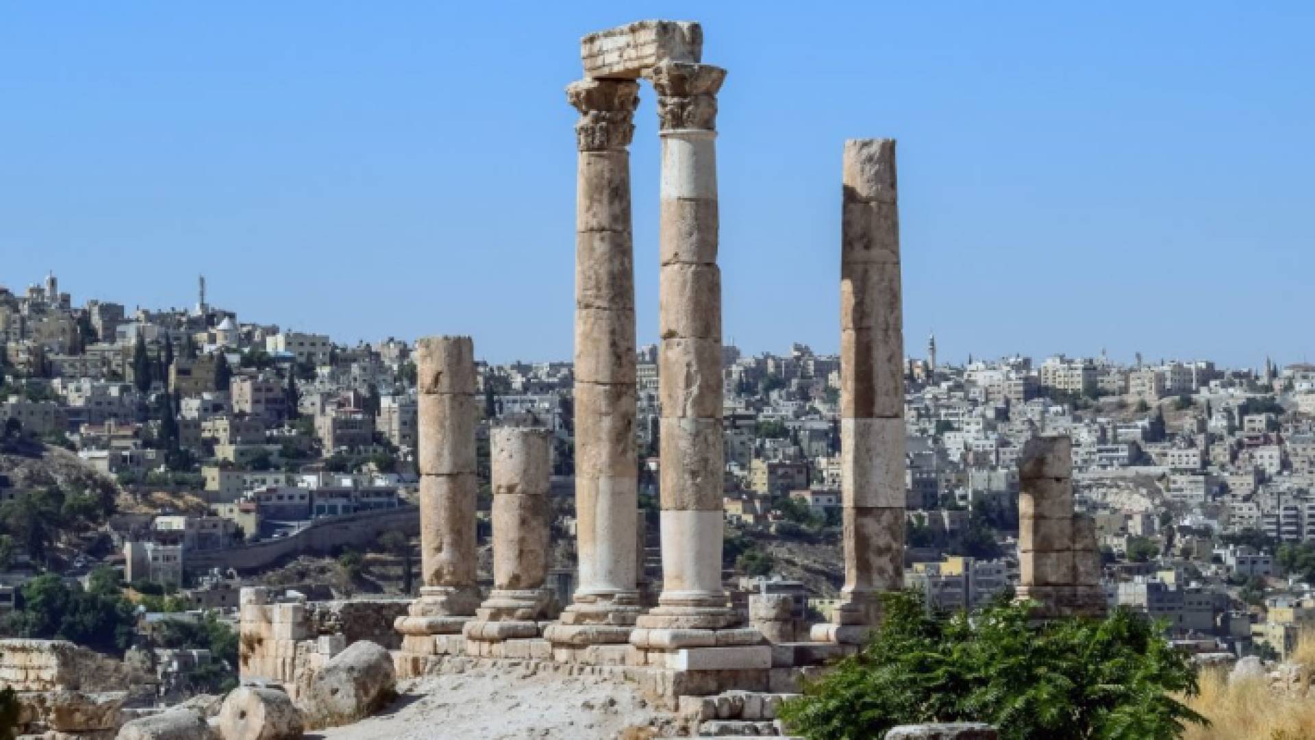 موقع جبل القلعة الأثري في العاصمة عمان