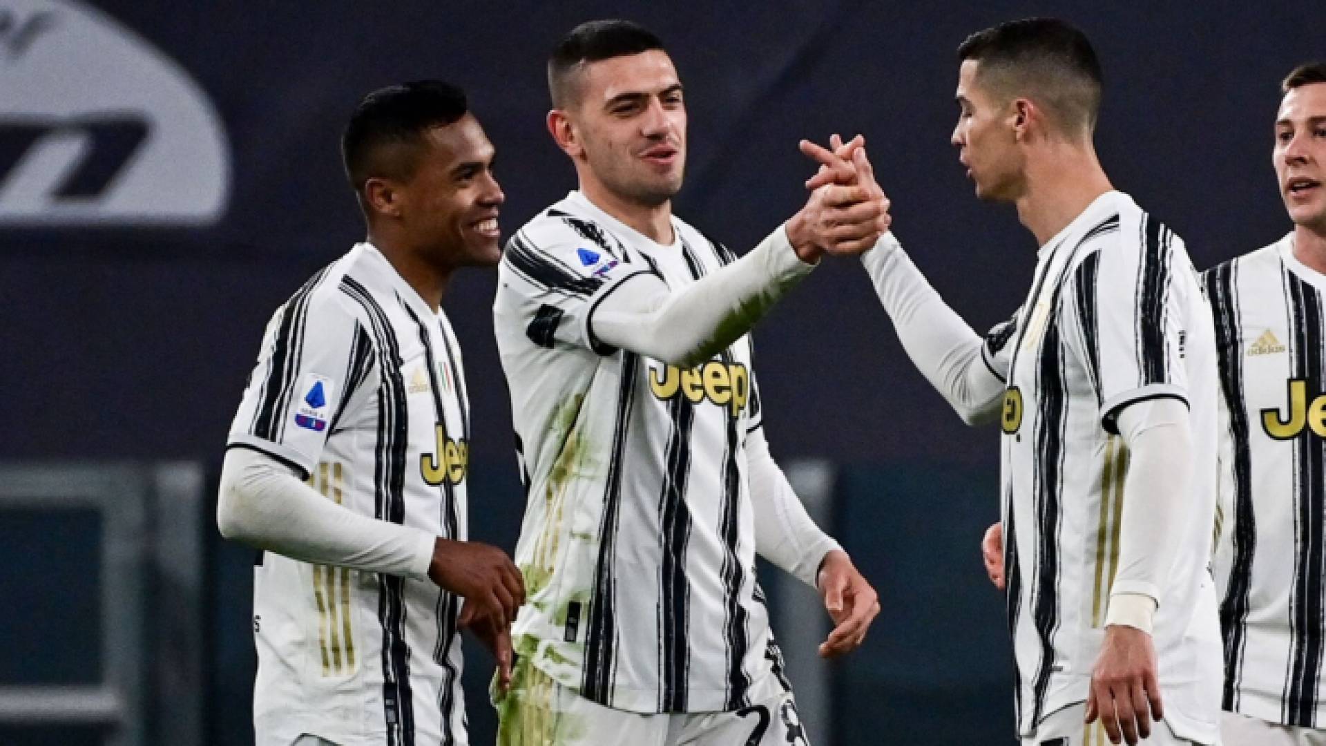 صورة سابقة للاعبين عند تمثيلهما ليوفنتوس