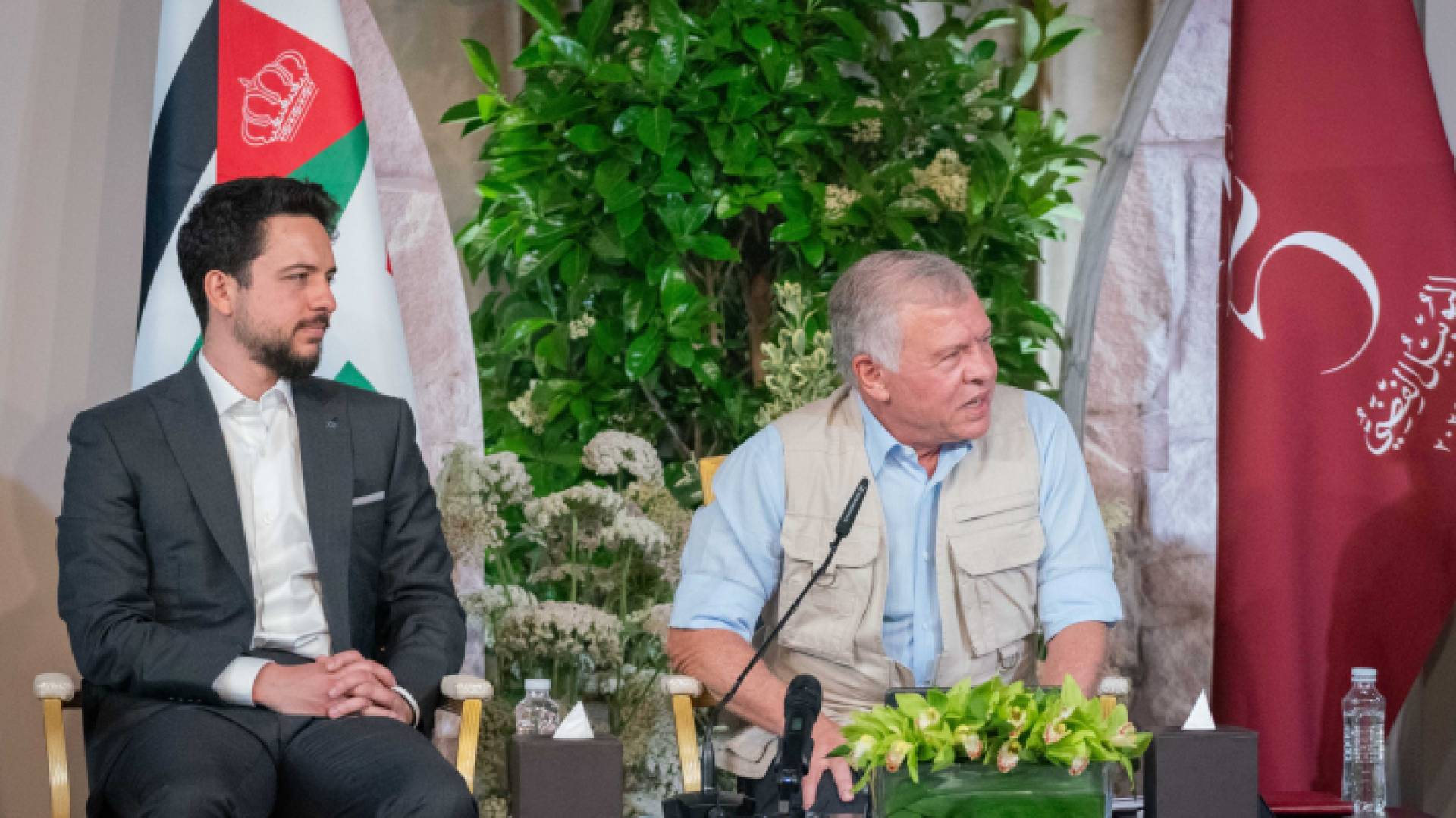 جلالة الملك عبدالله الثاني و سمو الأمير الحسين بن عبدالله الثاني، ولي العهد