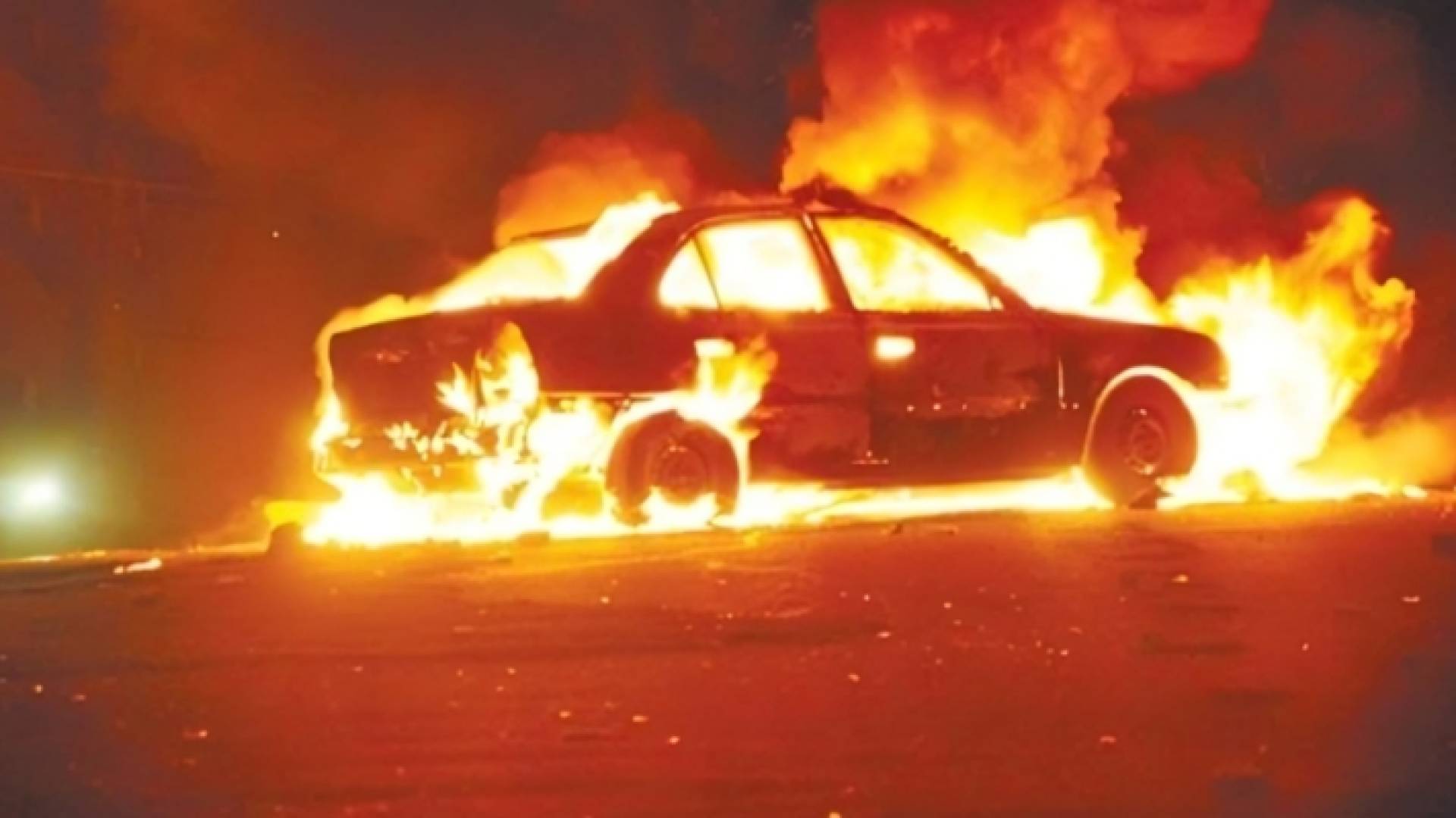 اشتعال سيارة