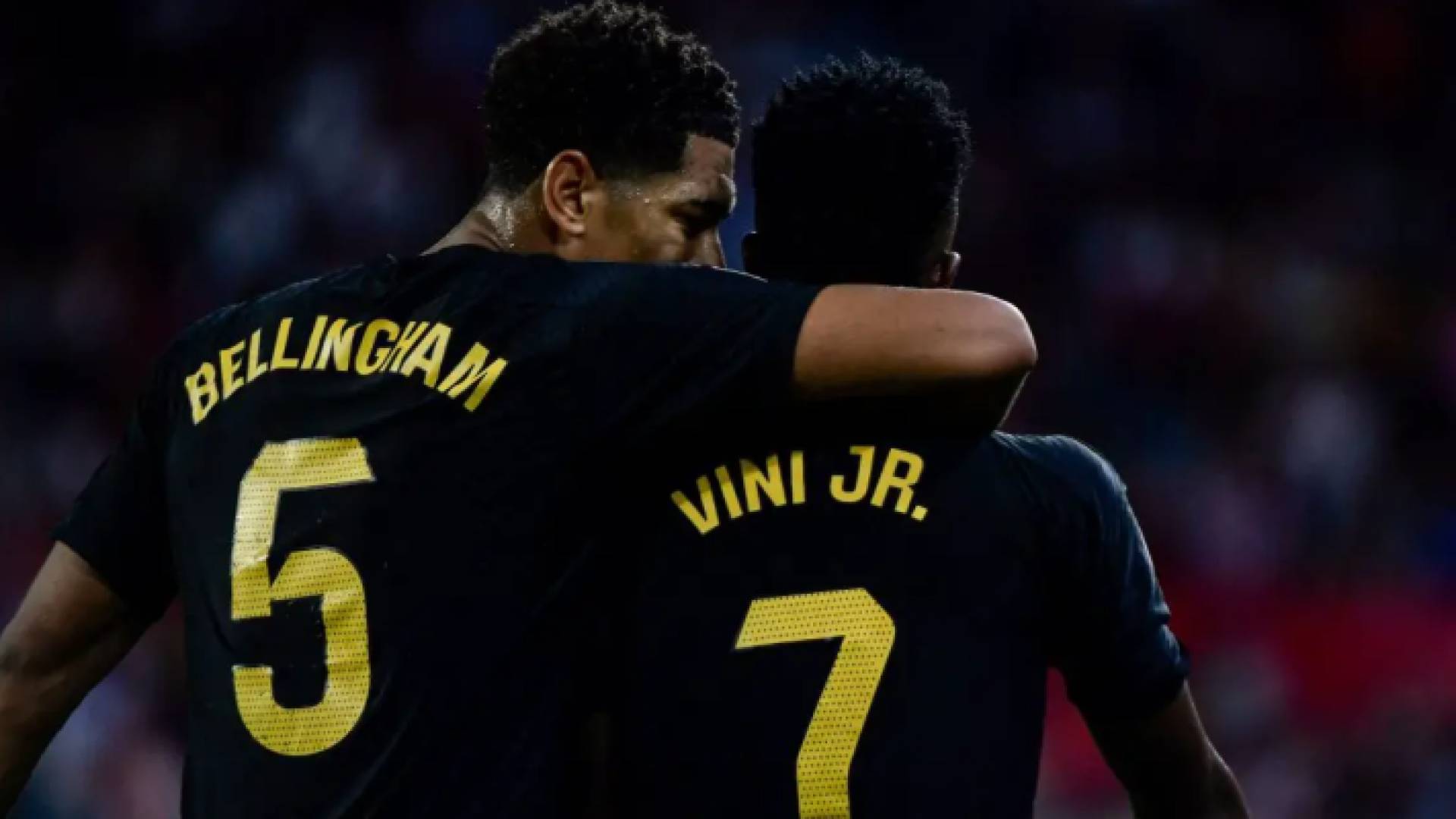 اللاعب جود وبيلينغهام وفاللاعب فينيسيوس جونيور