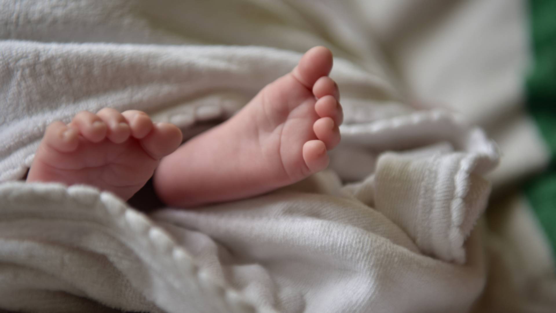 صورة تعبر عن أطراف رضيع