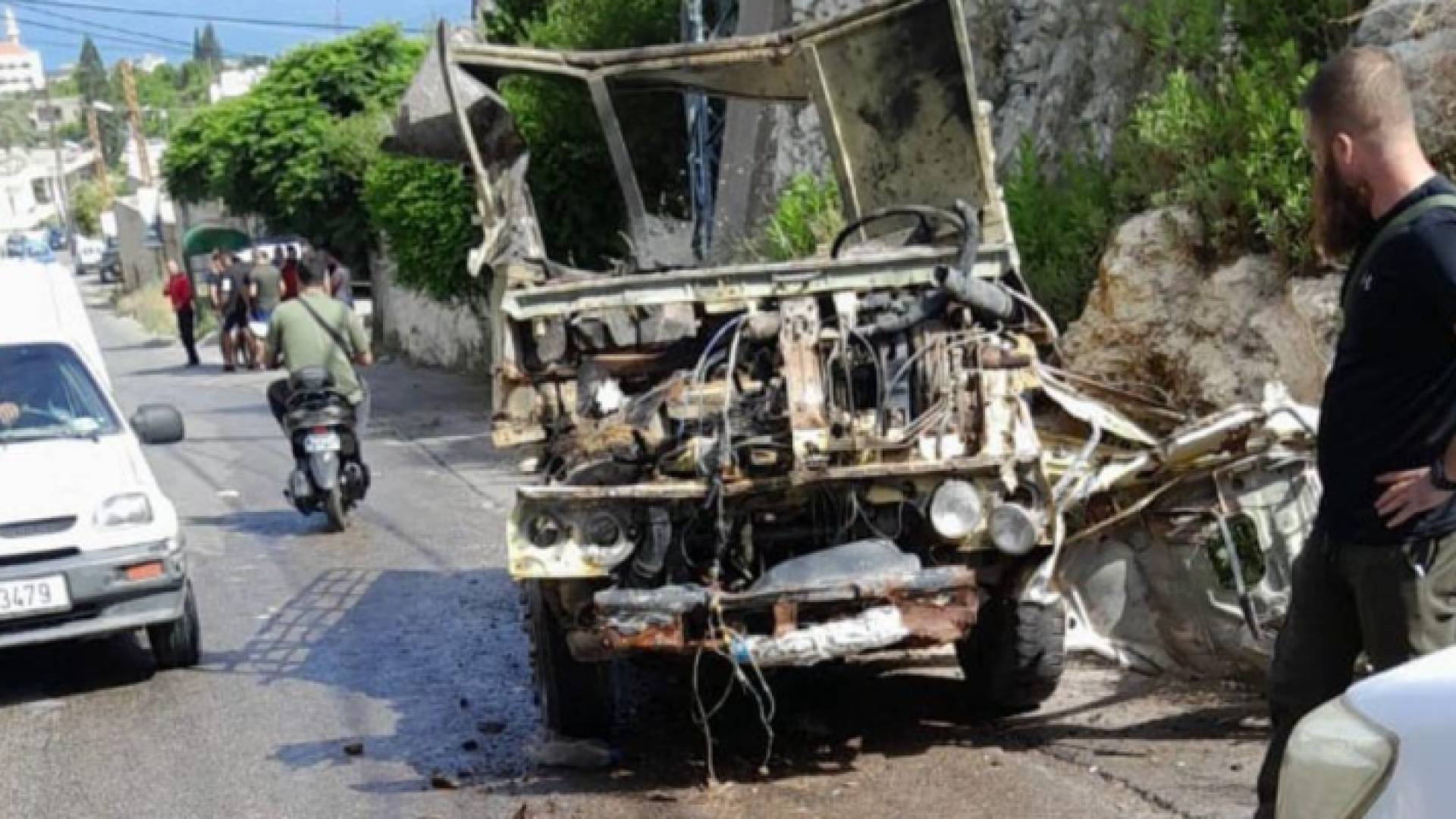 السيارة التي استهدافها الاحتلال وكان القيادي خضر داخلها