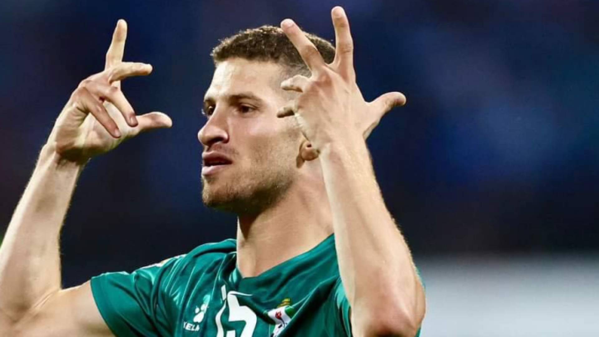 لاعب الوحدات أنس العوضات