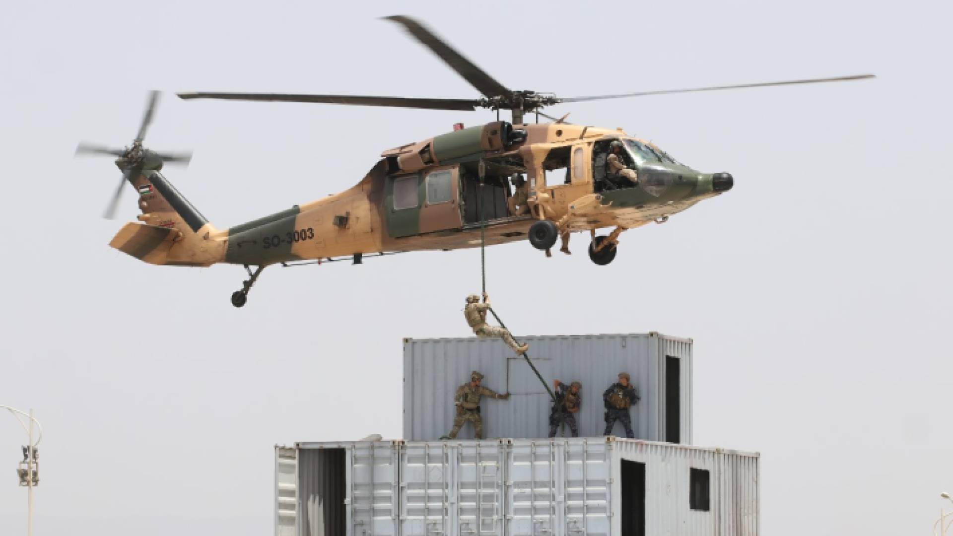 تمارين خلال فعاليات الأسد المتأهب للجيش العربي بمشاركة دول عربية وأجنبية