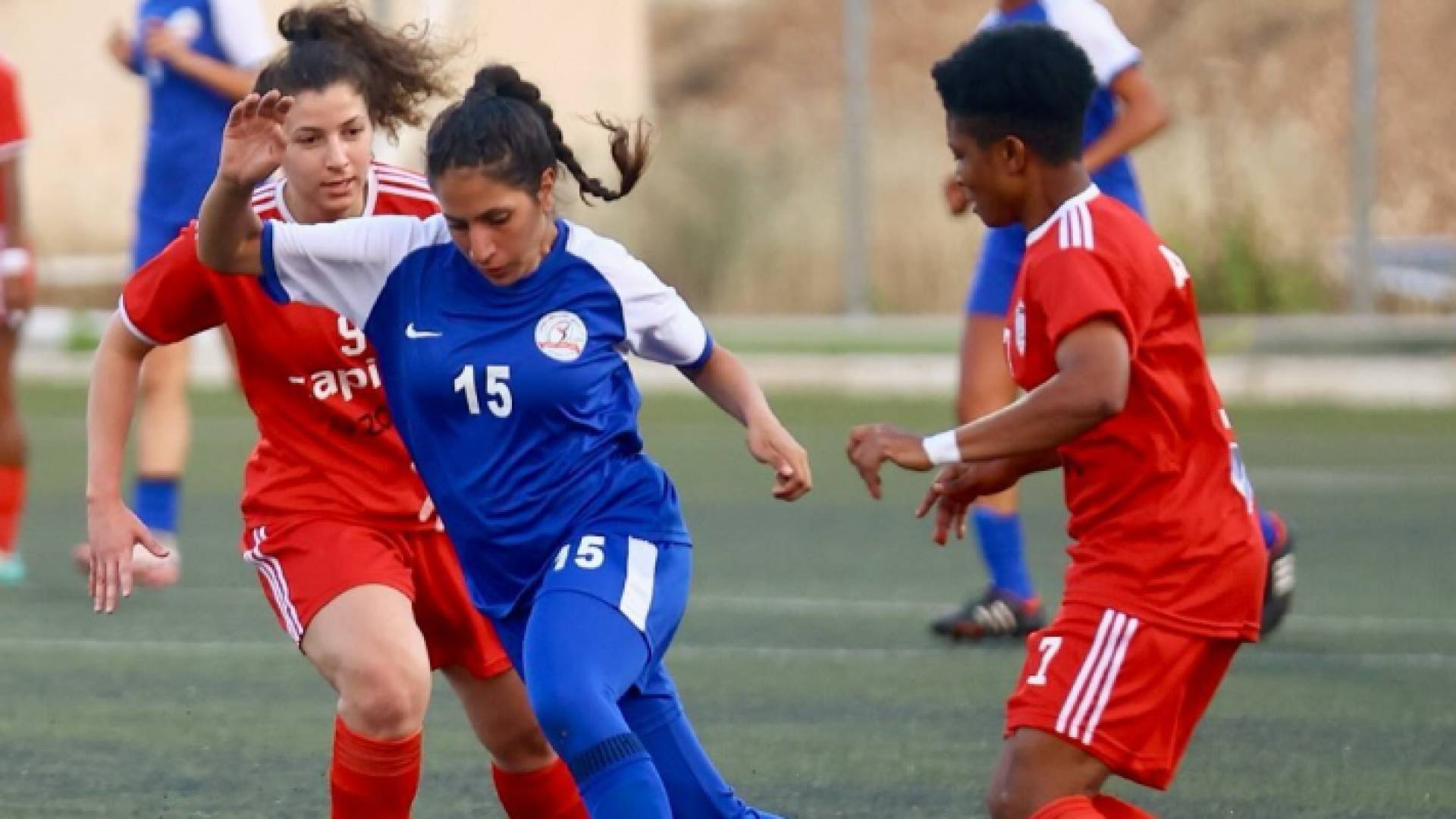 من المنافسات