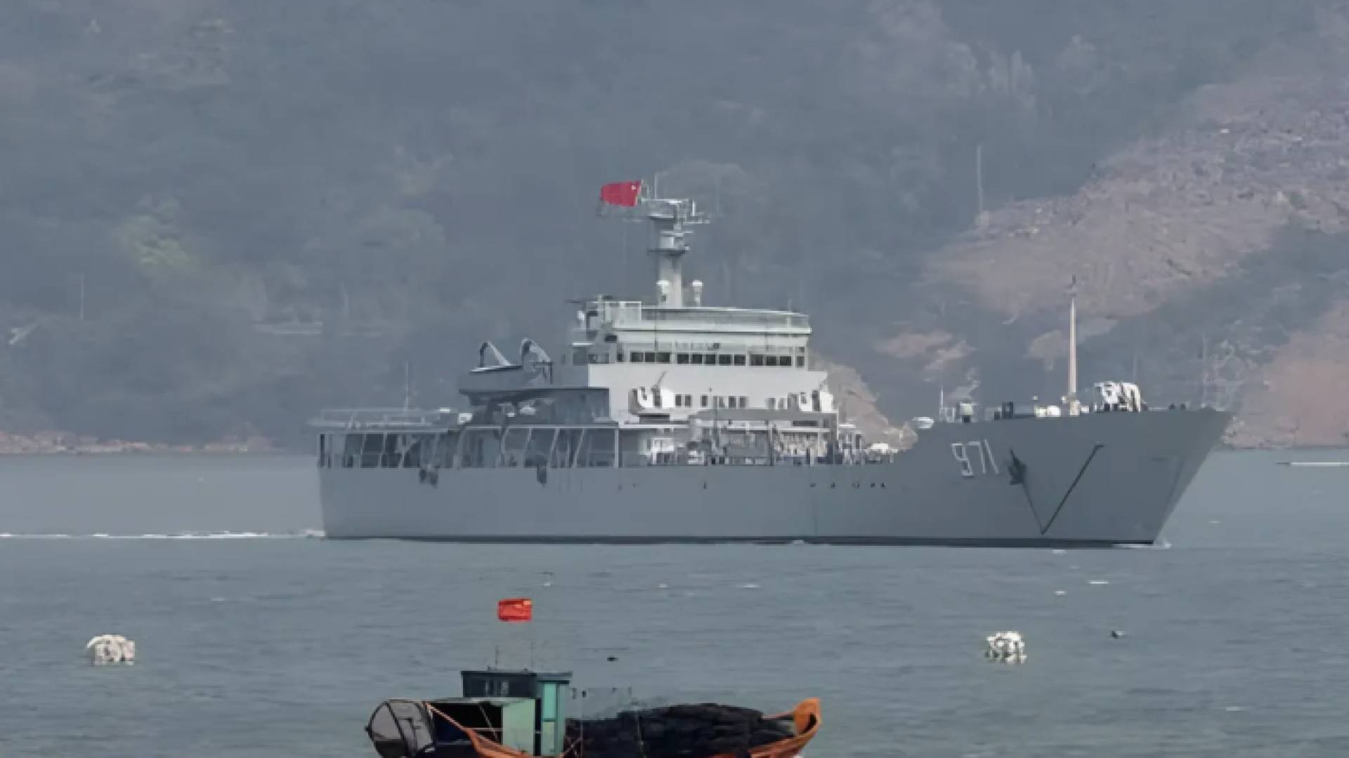 فينة حربية صينية