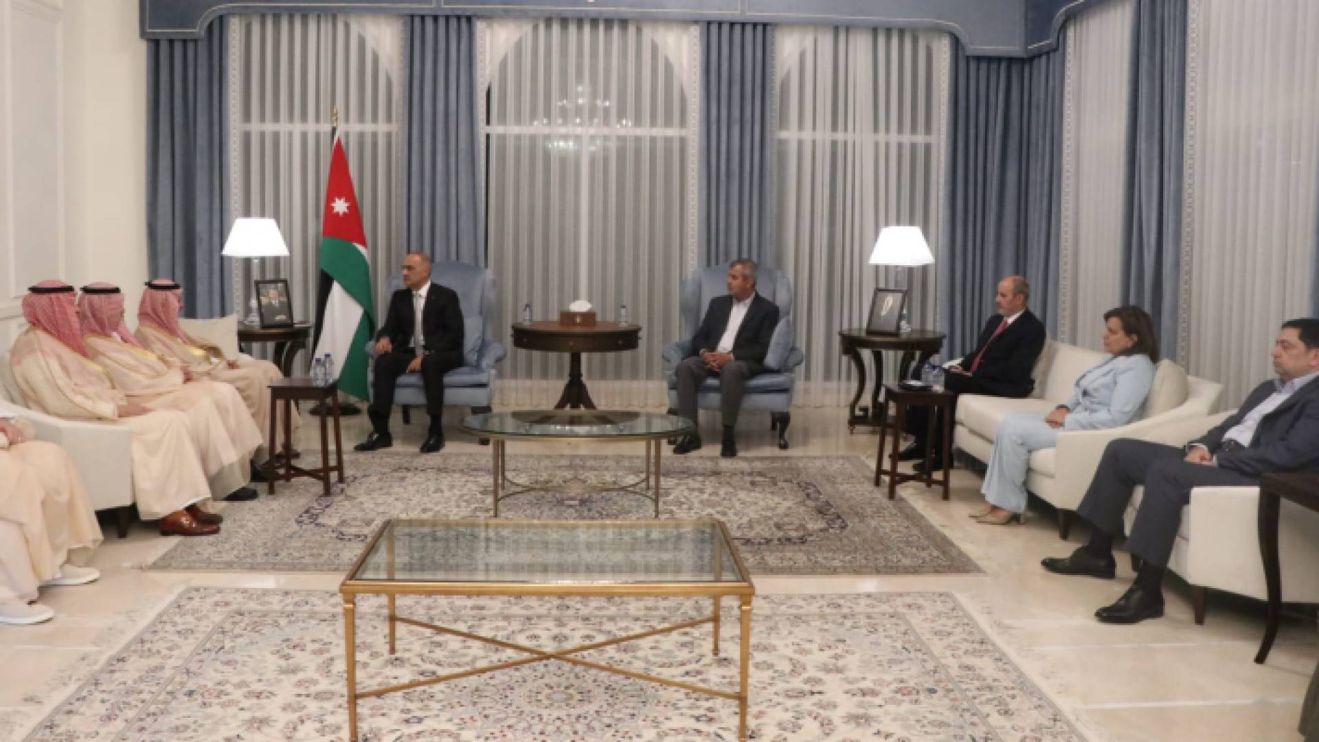 خلال استقبال الخصاونة وزير الصناعة والثروة المعدنية السعودي بندر الخريف