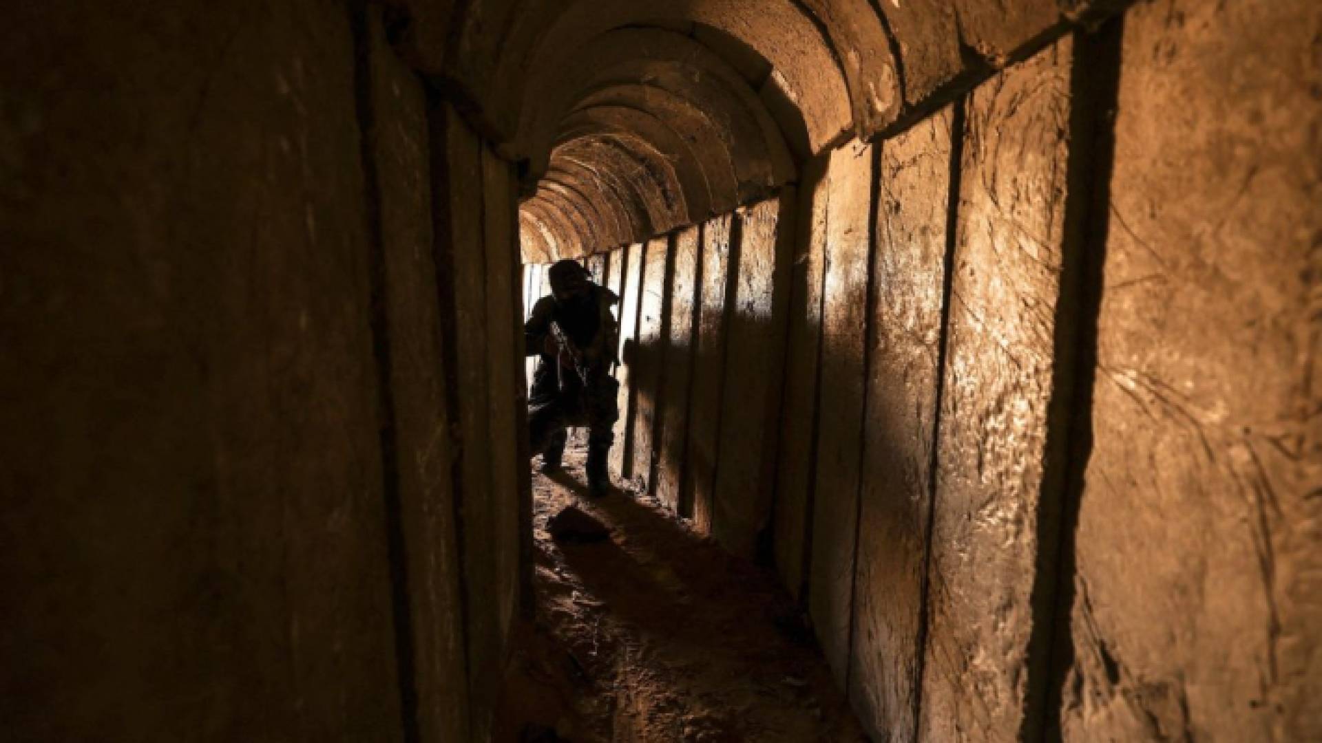 أحد الانفاق في قطاع غزة