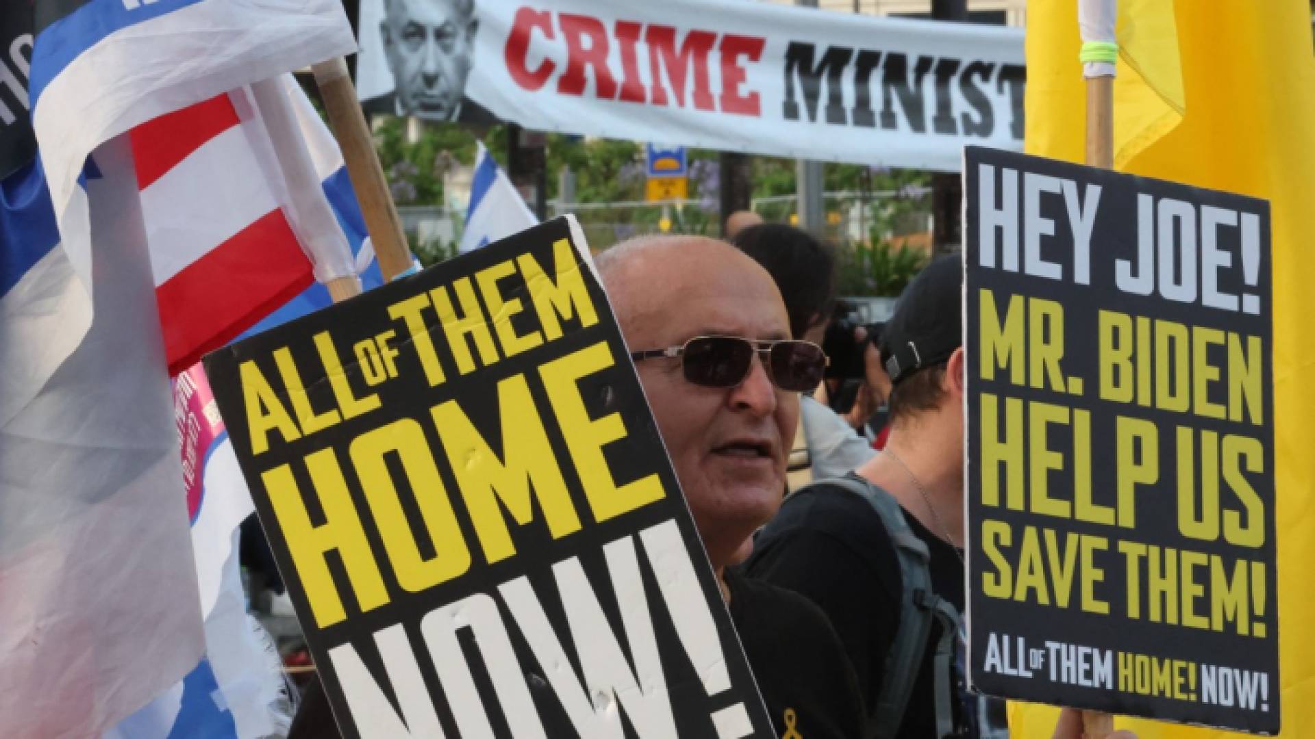 مظاهرة في تل أبيب للضغط على نتنياهو لإبرام صفقة تبادل