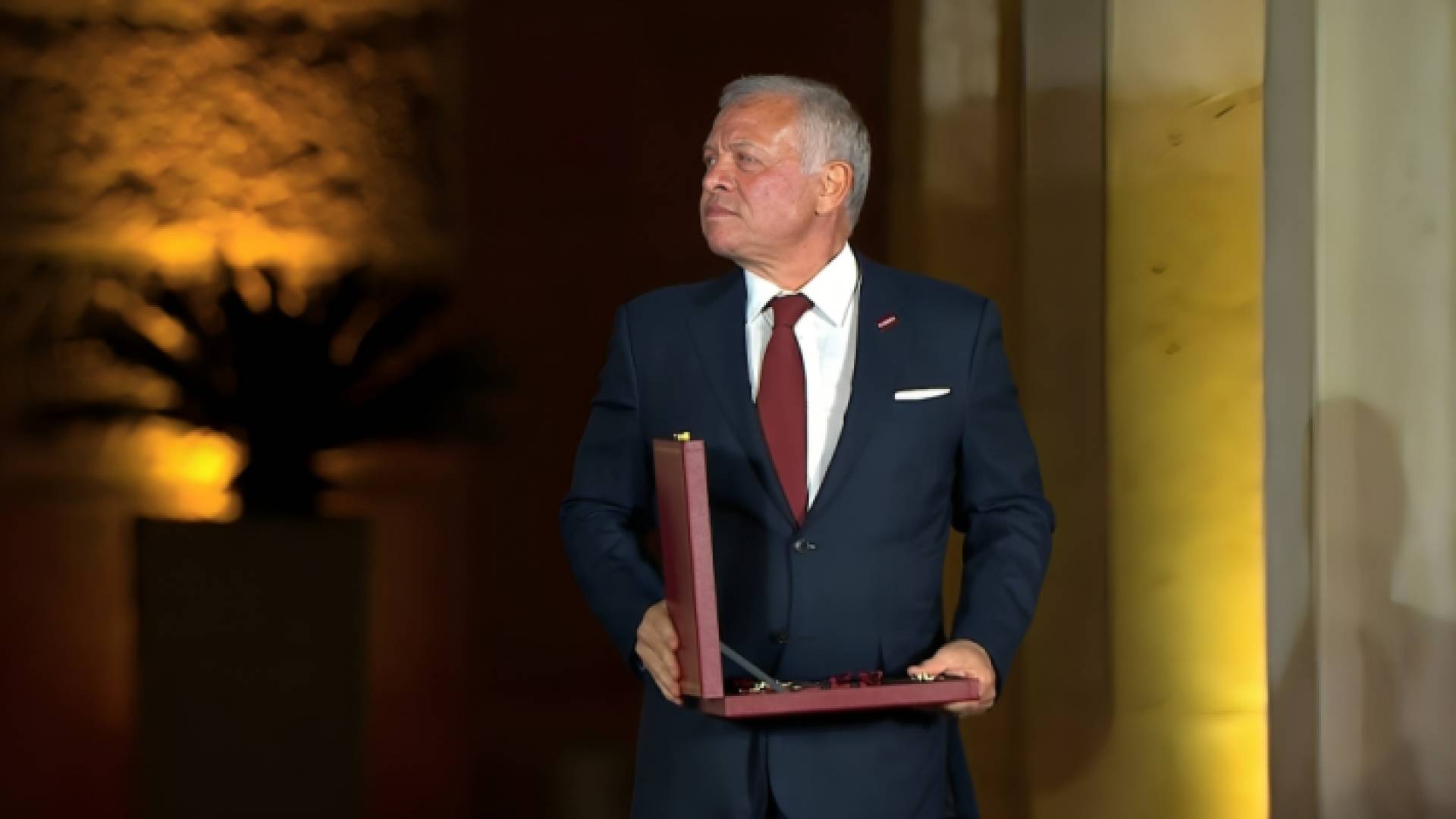 جانب من الاحتفالات الرسمية في الاستقلال