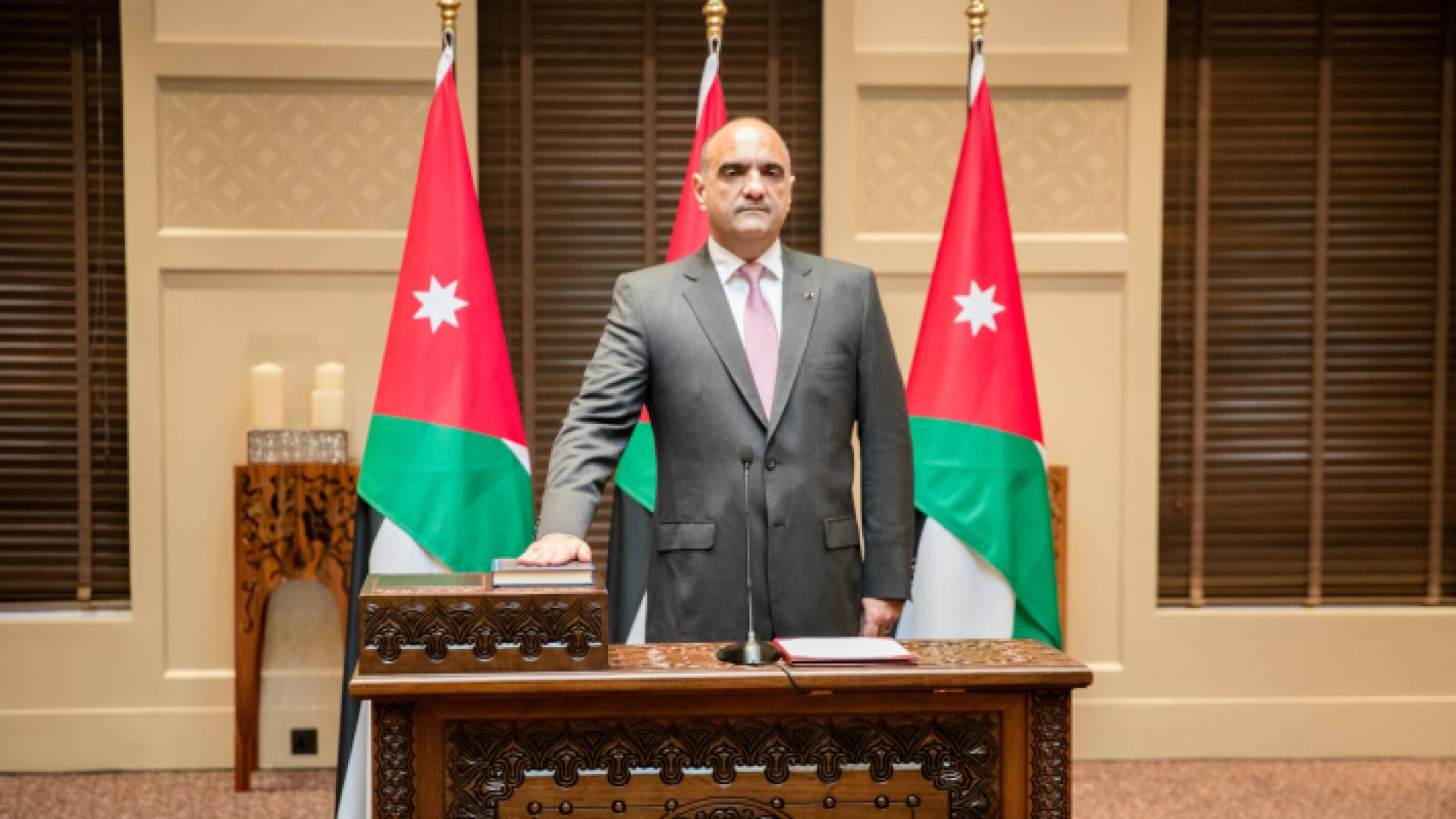 رئيس الوزراء بشر الخصاونة