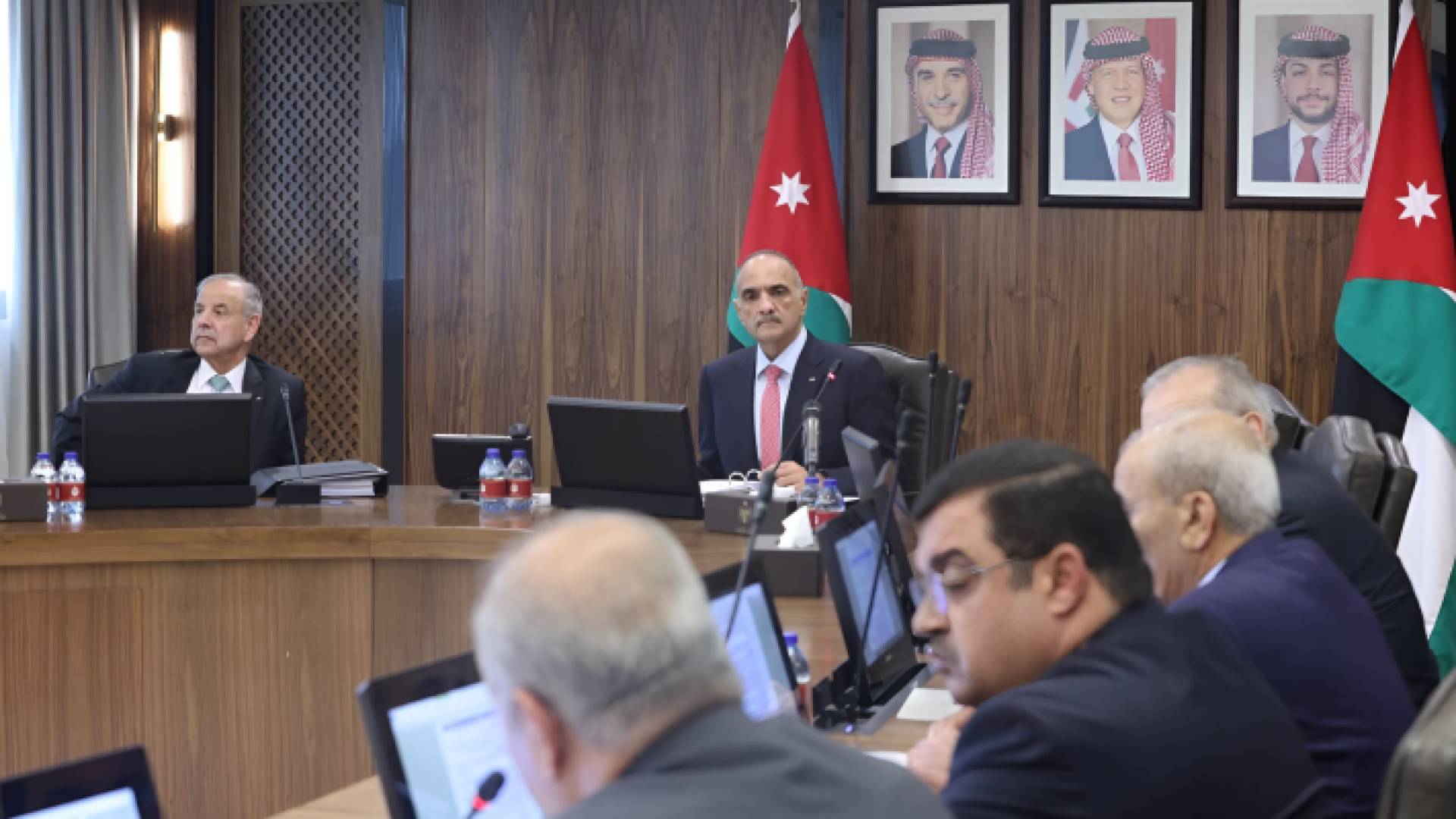 مجلس الوزراء