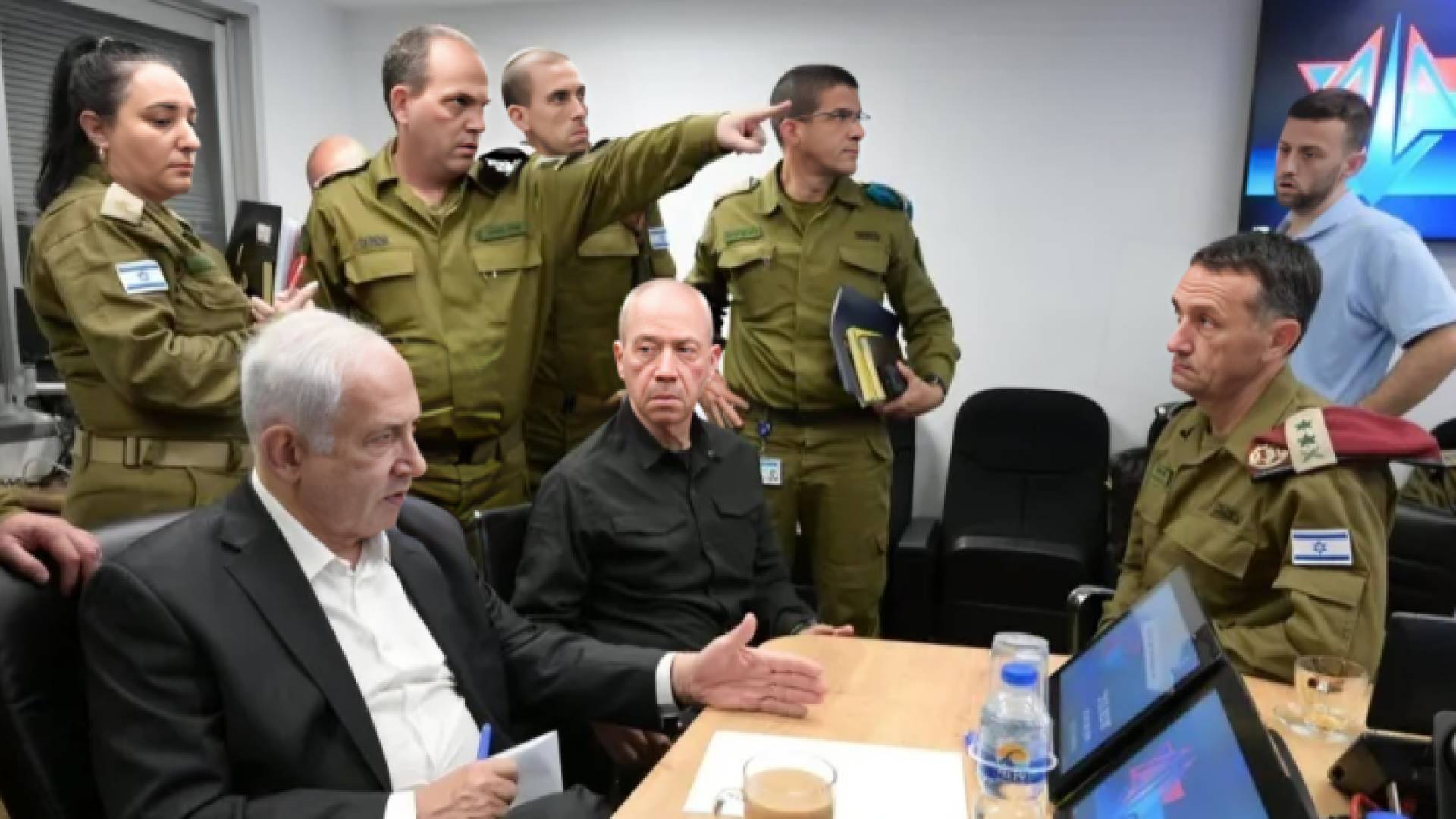 نتنياهو وغالانت وهاليفي