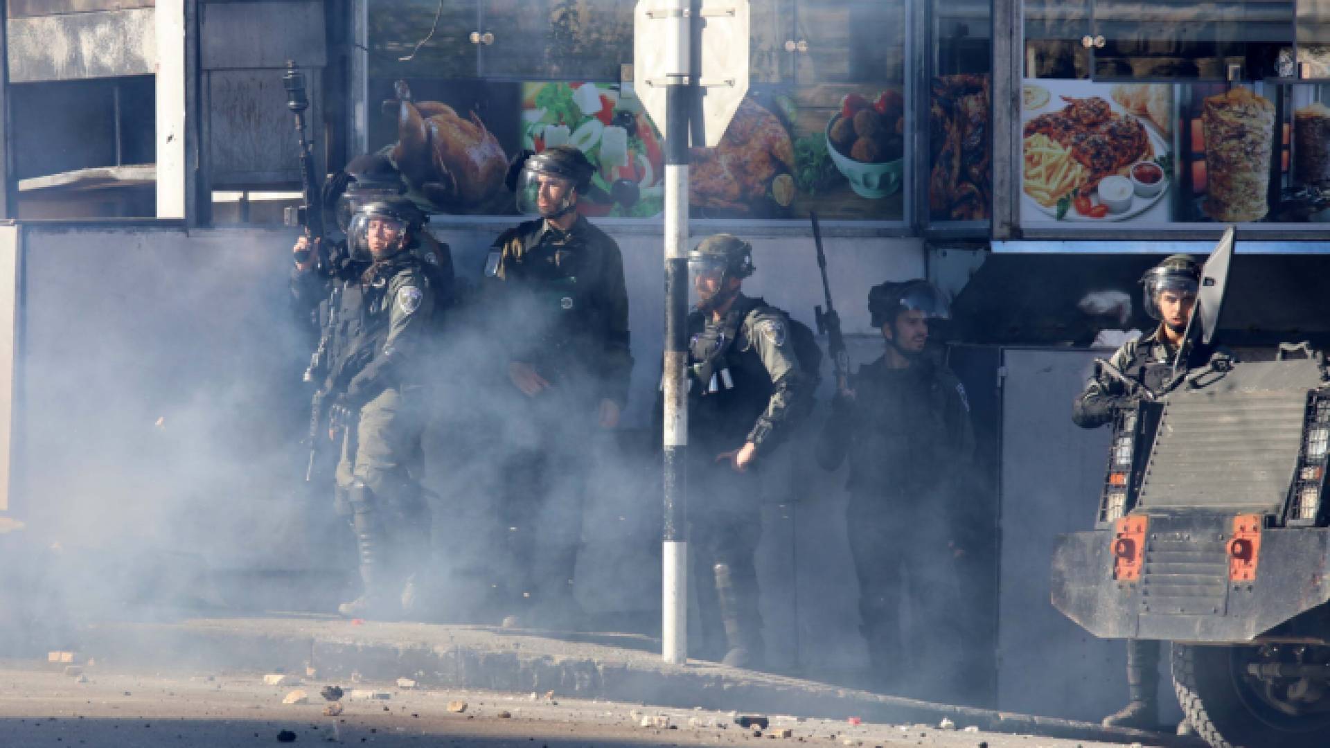 قوات الاحتلال في مخيم العروب شمال الخليل