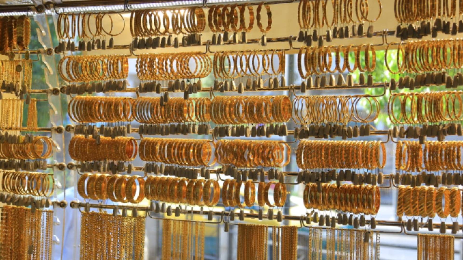 الذهب في السوق المحلية