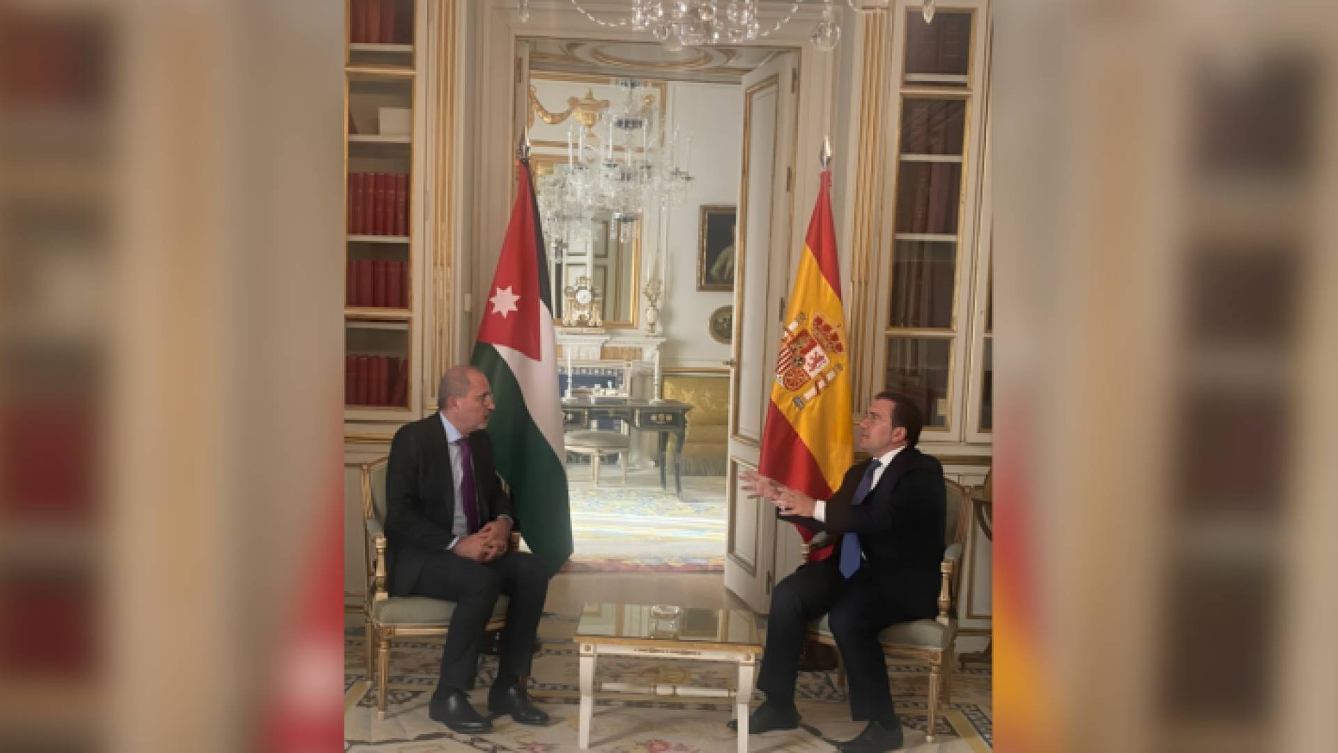 جانب من لقاء الصفدي مع نظيره الإسباني ألباريس