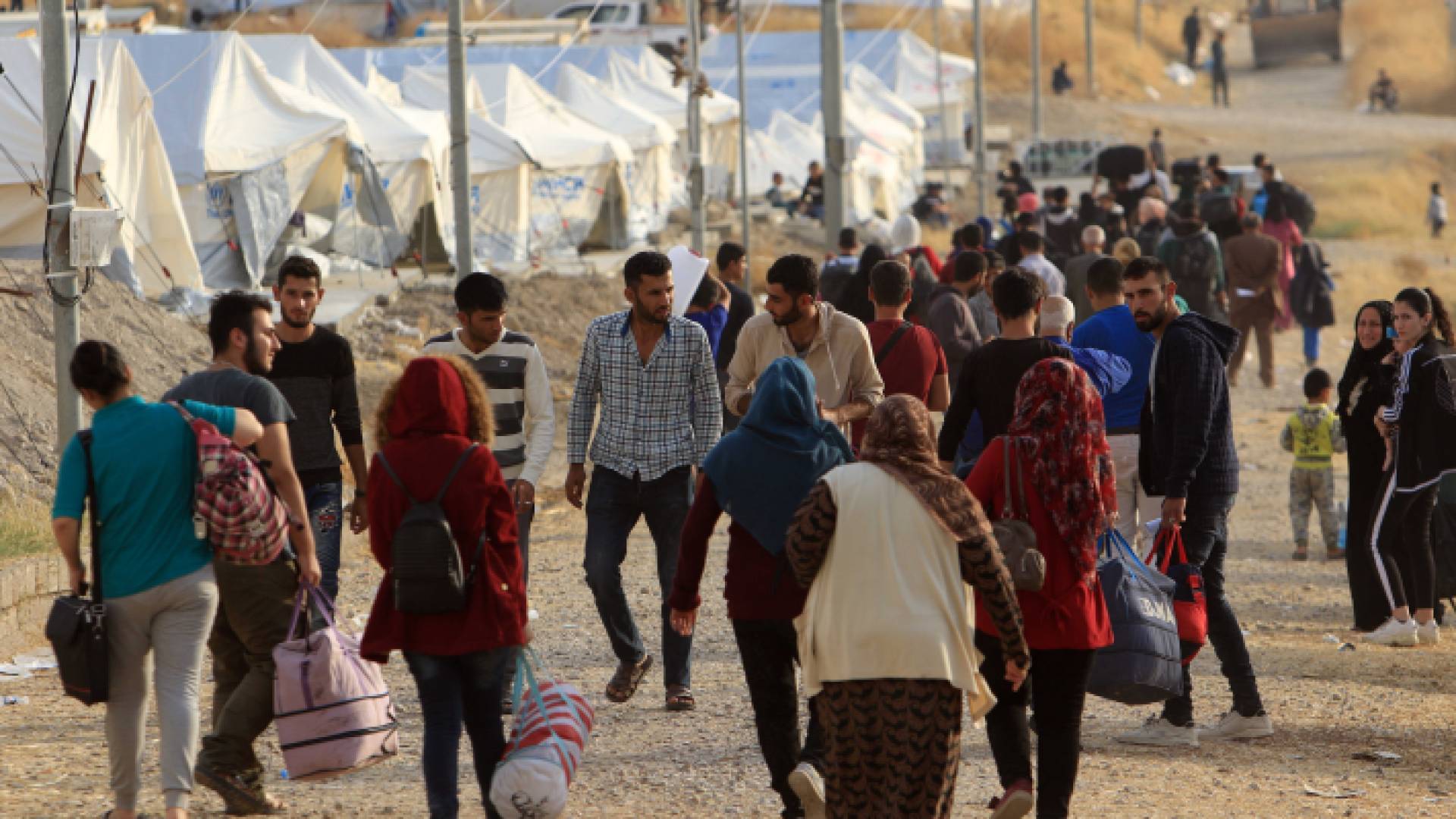 لاجئون السوريون