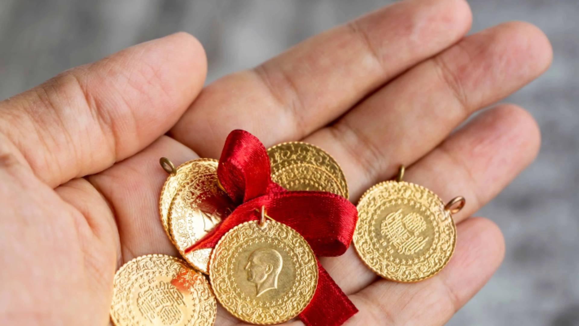 الليرة الذهبية الرشادي