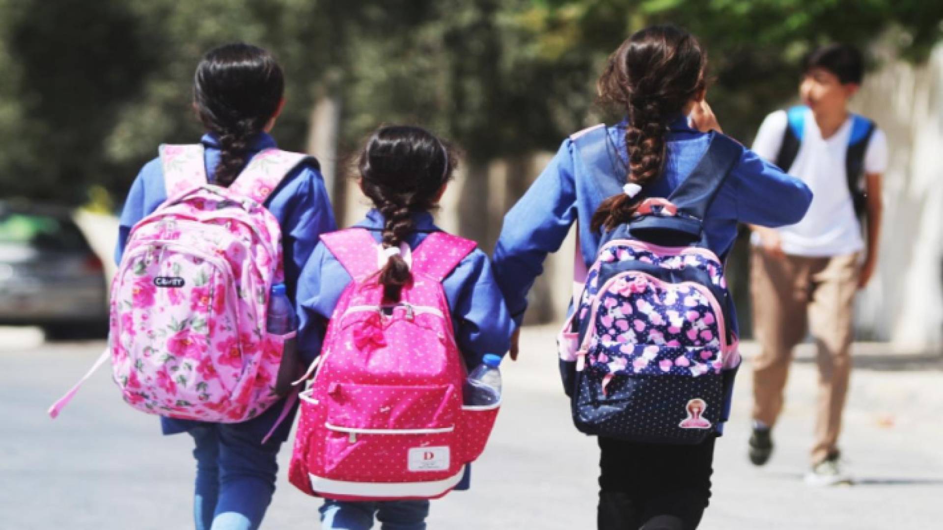 طلبة مدارس في الأردن