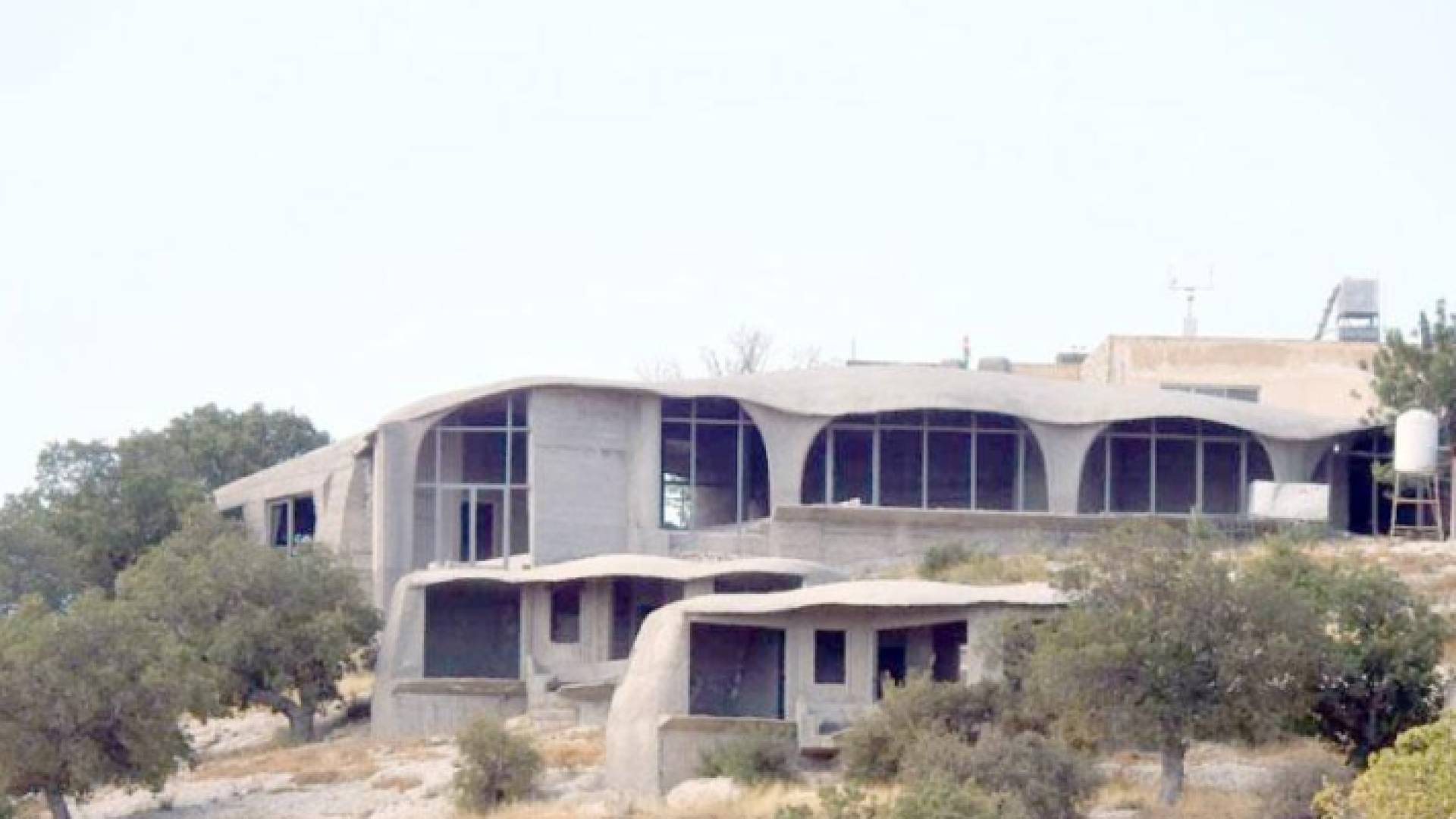 مشروع النزل البيئي في محمية غابات اليرموك