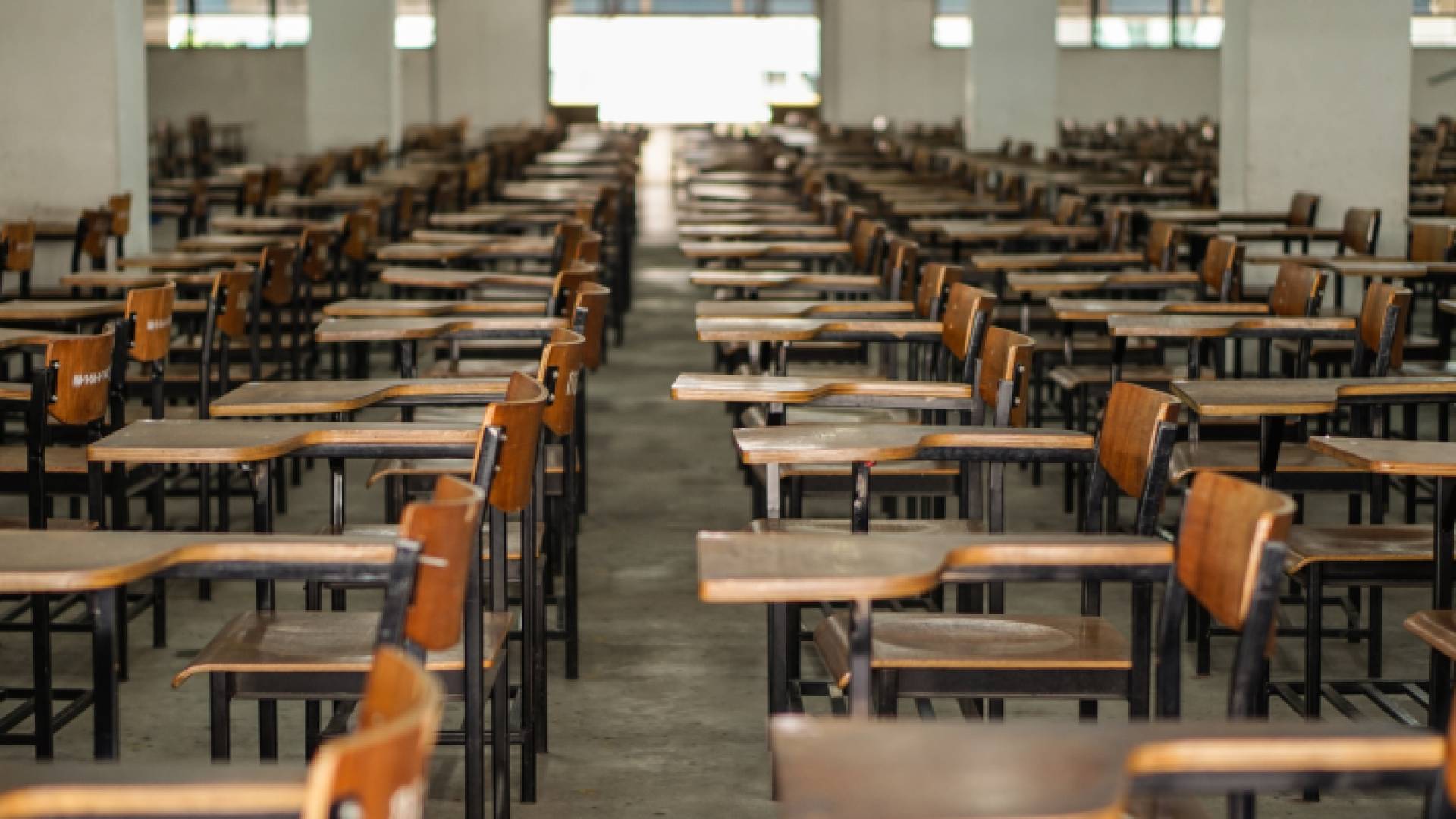 قاعة أحد الغرف الصفية