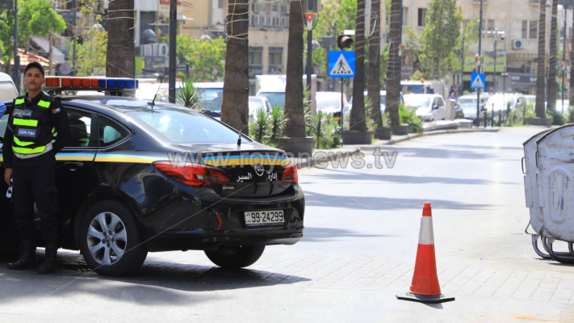 إغلاق مسرب من الطريق في وسط العاصمة عمان "أرشيفية"