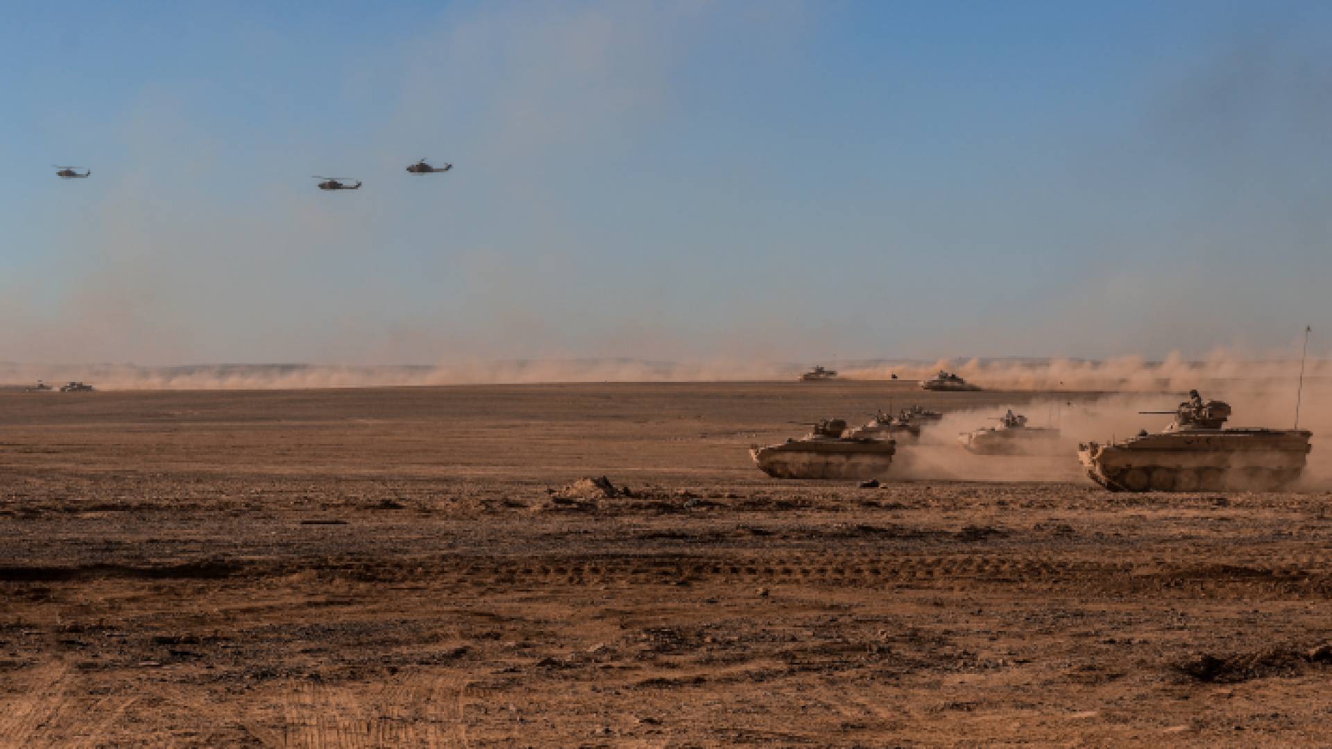 دبابات وطائرات تابعة للقوات المسلحة الاردنية - الجيش العربي