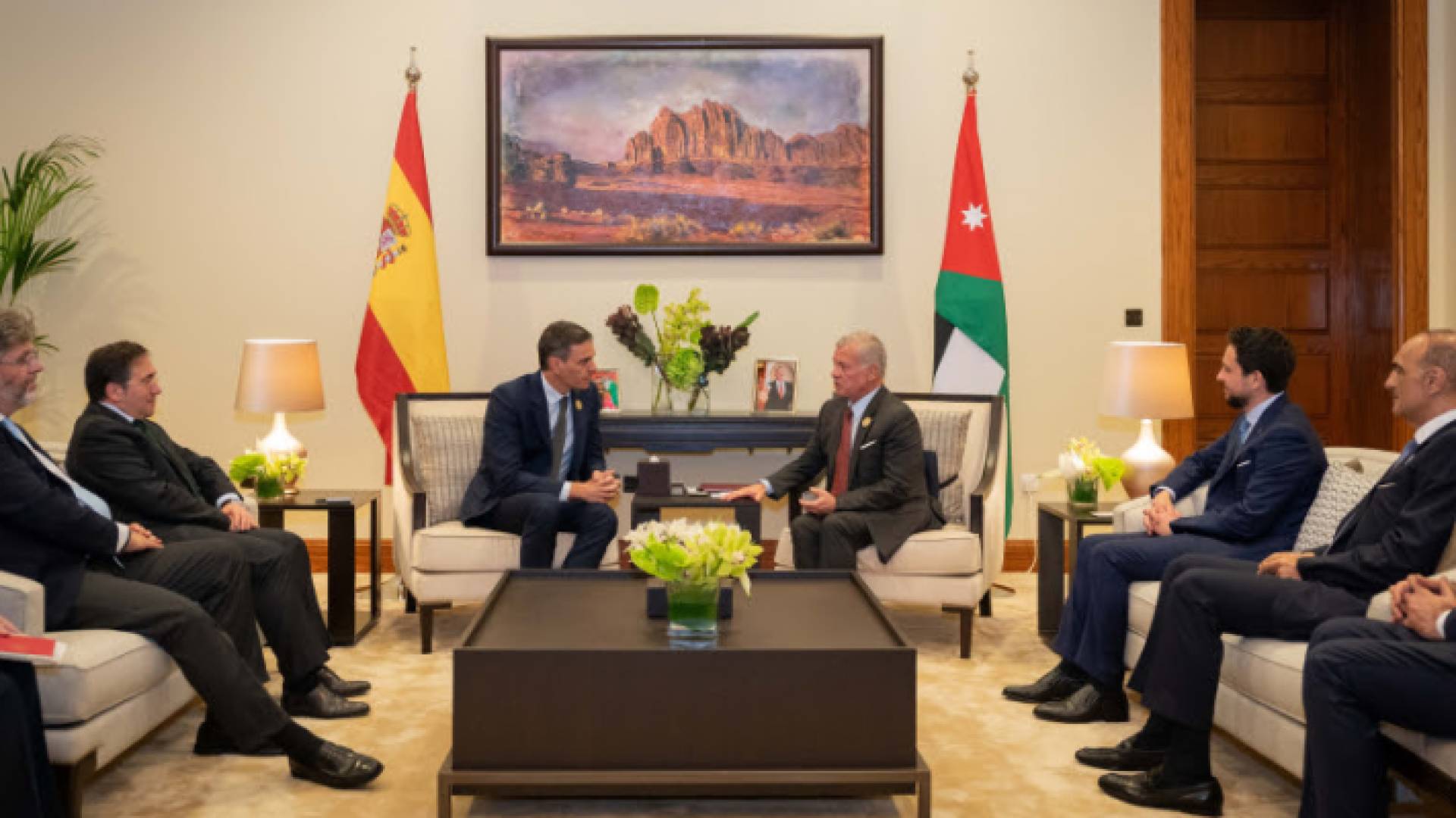 جلالة الملك يلتقي رؤساء دول ومسؤولين مشاركين في مؤتمر الاستجابة