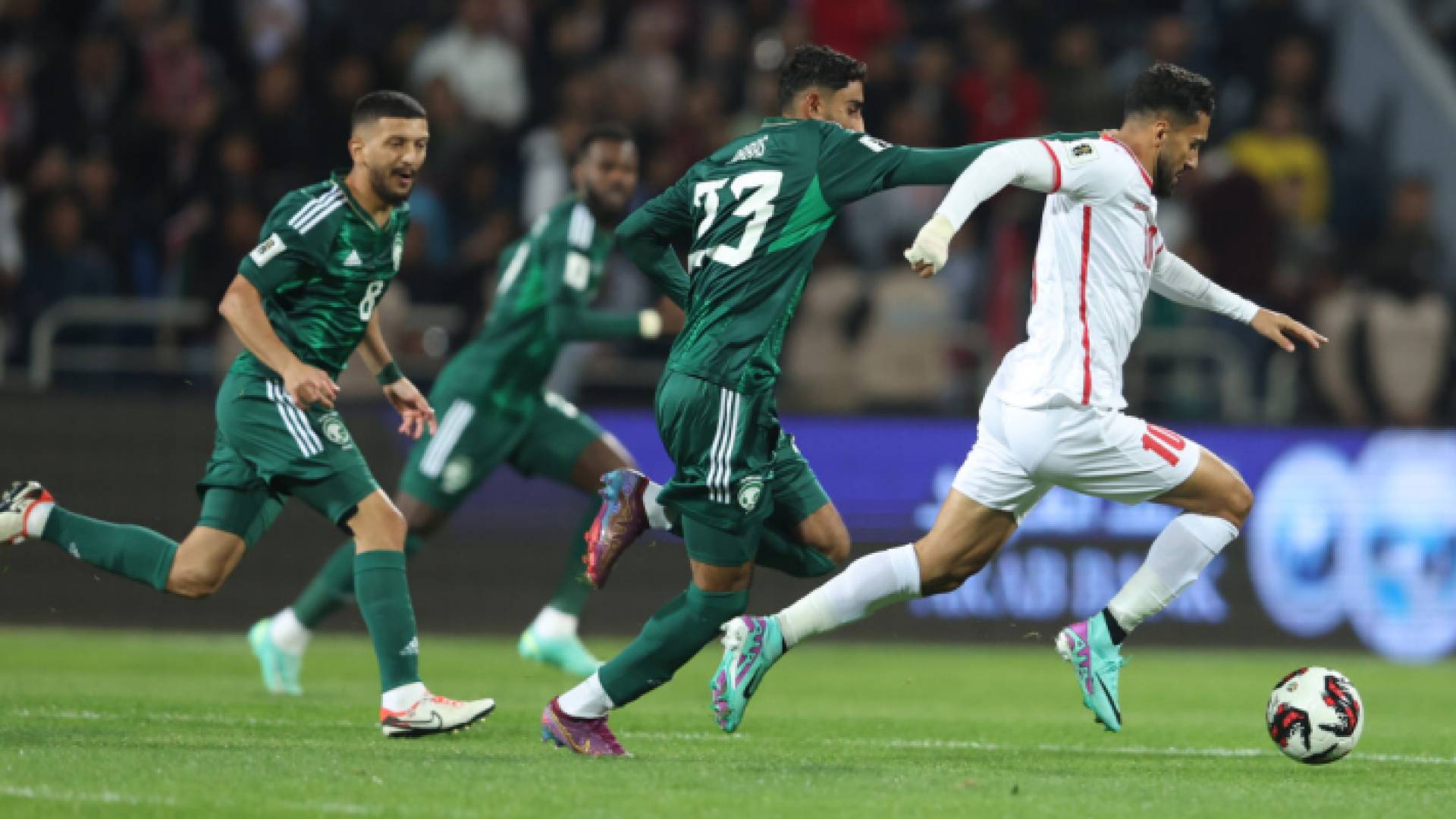 من مباراة سابقة بين المنتخبين