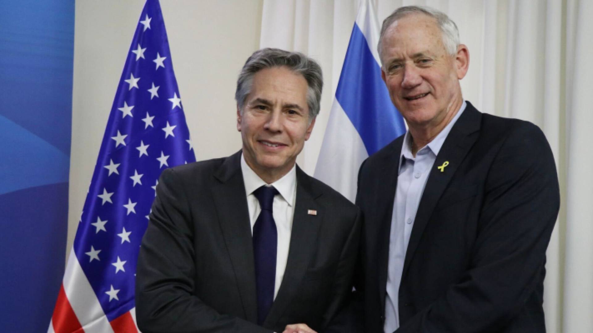 عضو مجلس الحرب السابق بيني غانتس ووزير الخارجية الأمريكي أنتوني بلينكن