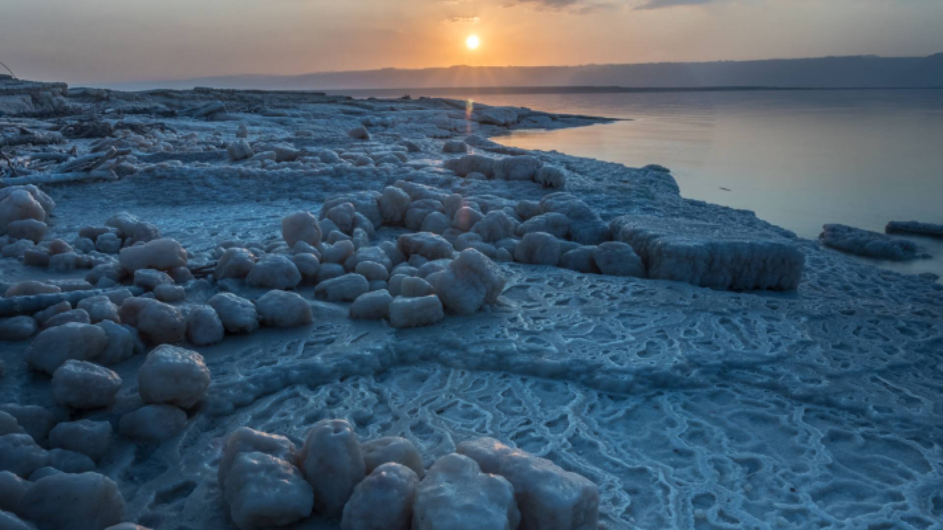 الأملاح في منطقة البحر الميت
