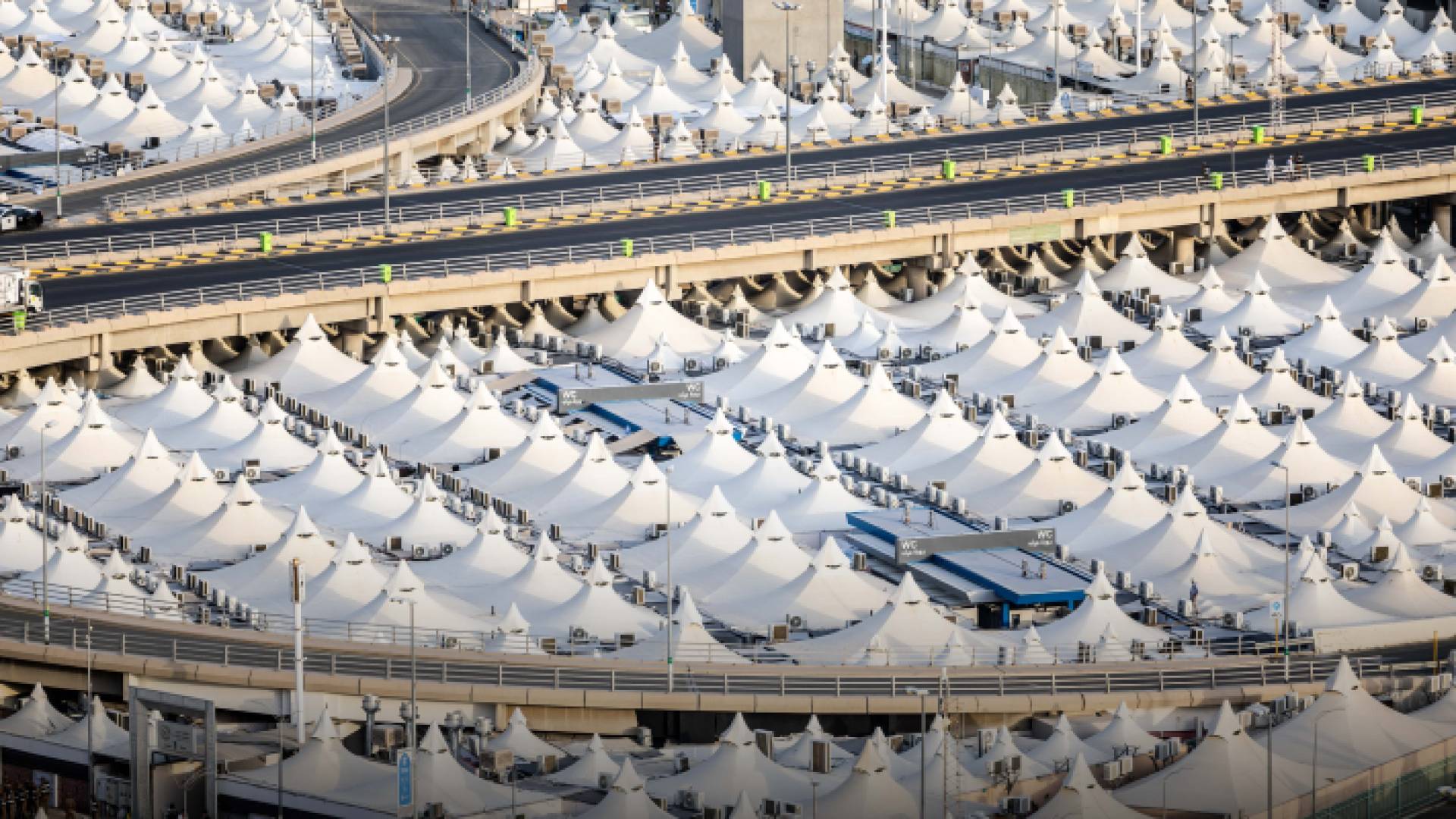 خيام في مشعر مِنى