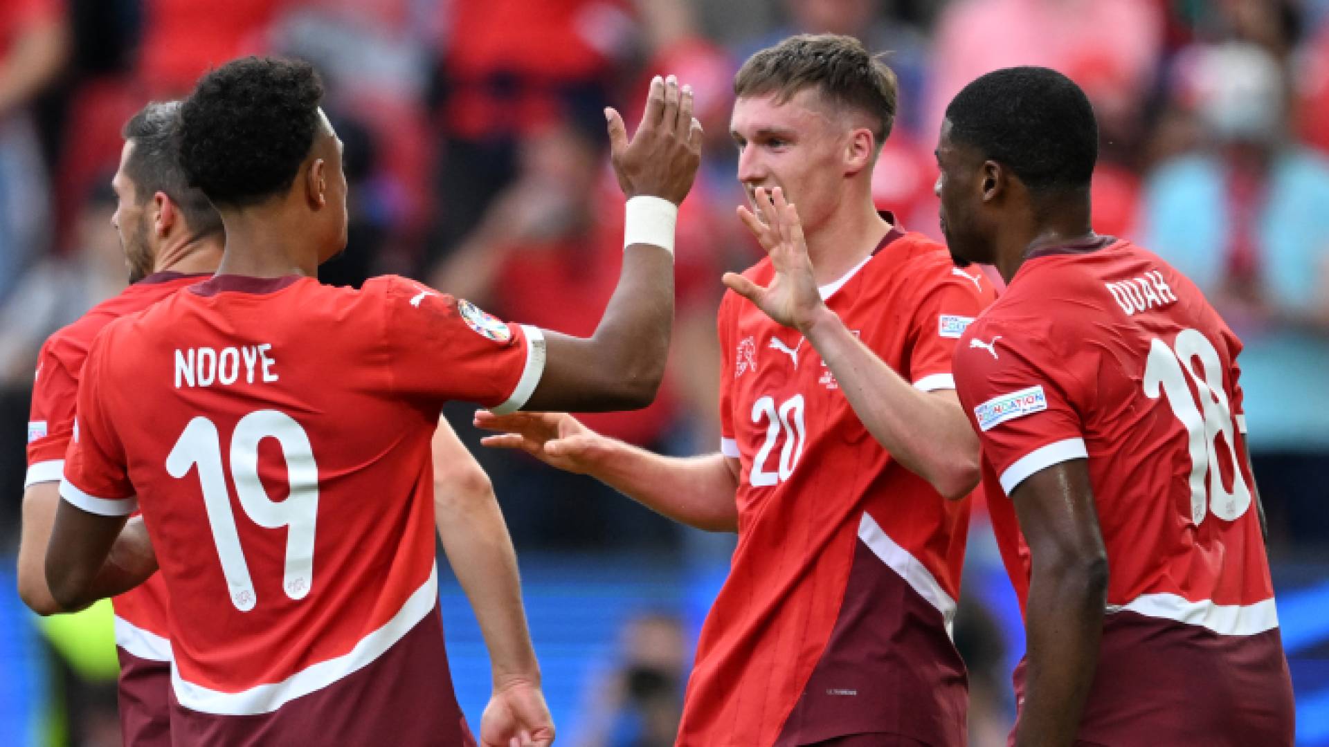 من مباراة سويسرا والمجر