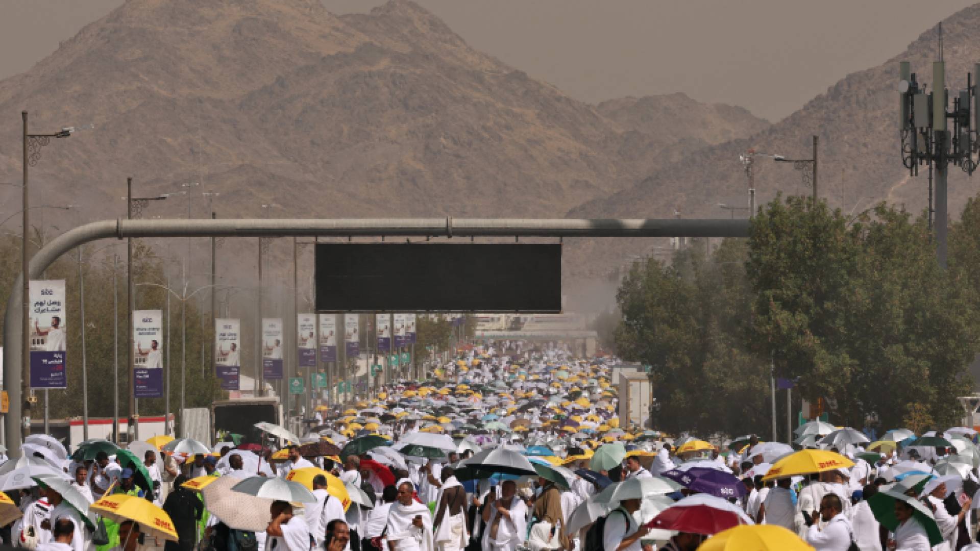 حجاج بيت الله الحرام