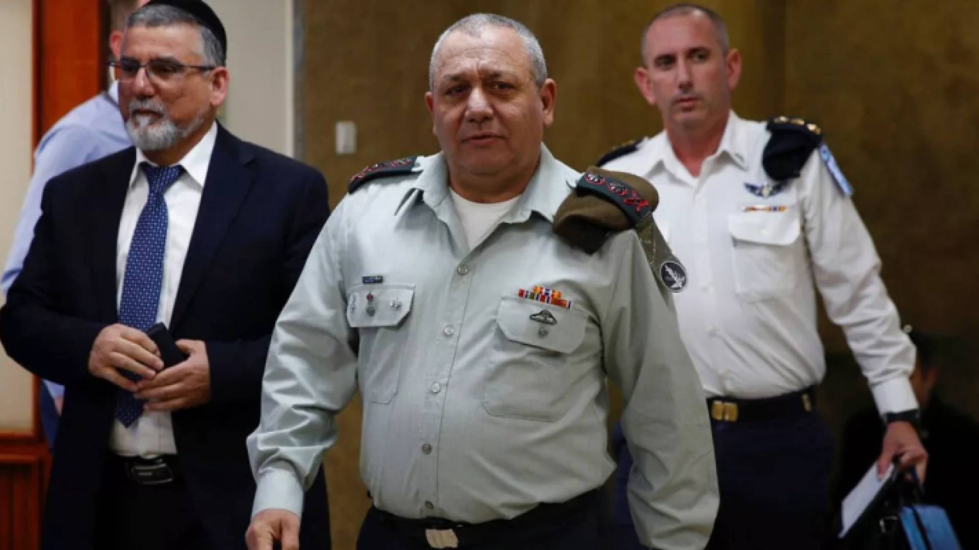 الوزير المستقيل من مجلس الحرب غادي آيزنكوت