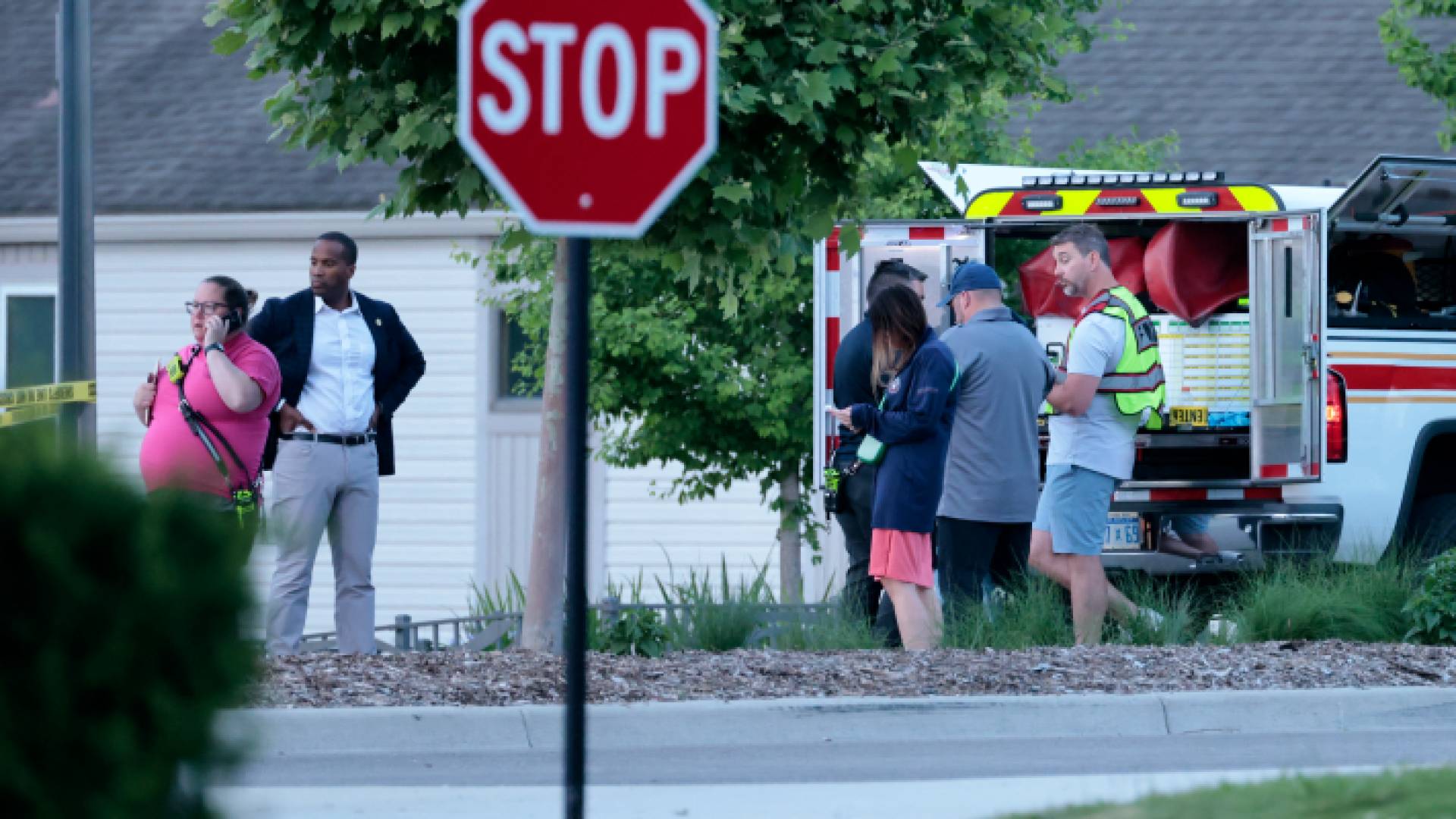 من موقع حادثة إطلاق النار