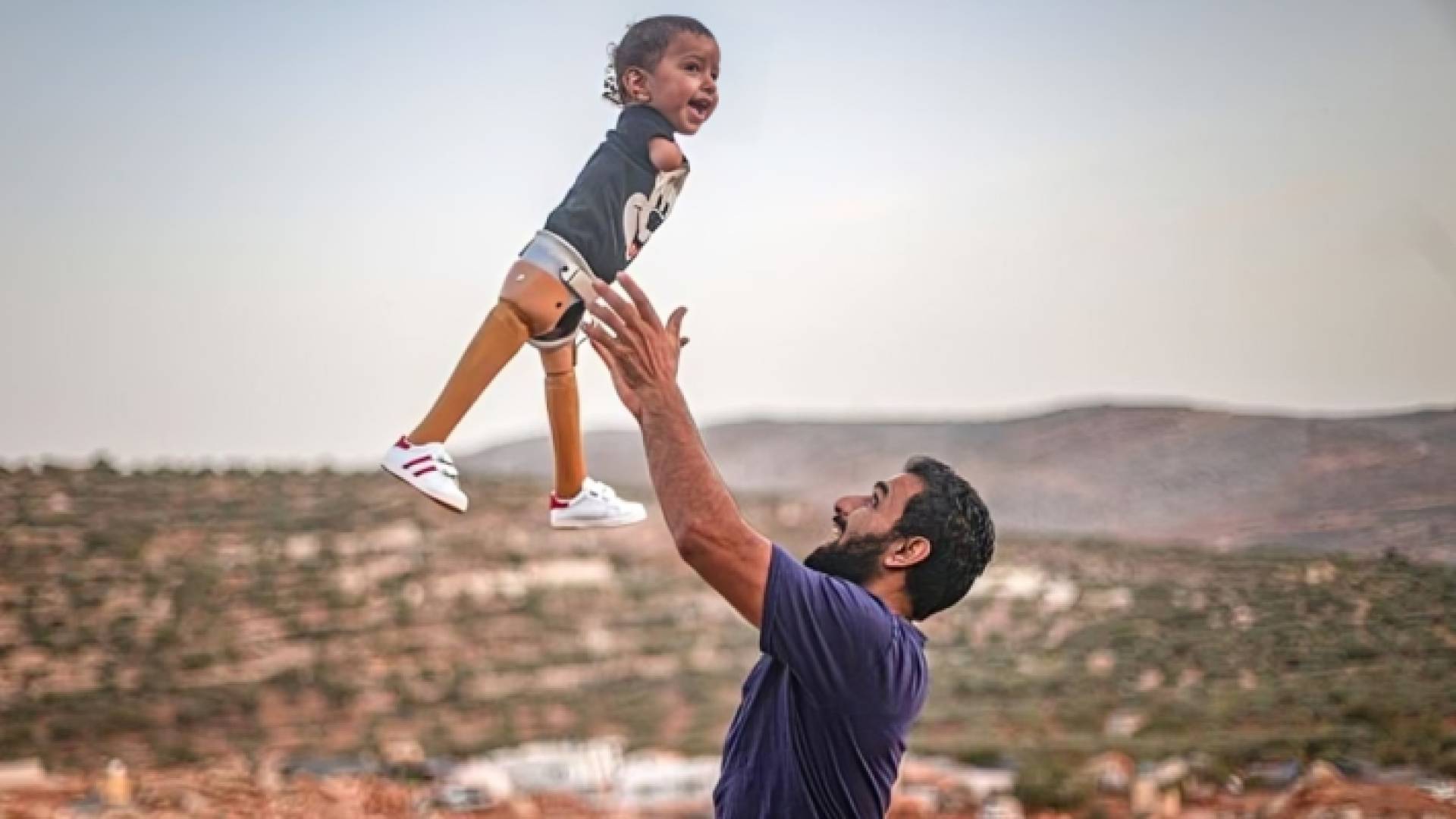 صورة متداولة للطفل محمد مصيطف