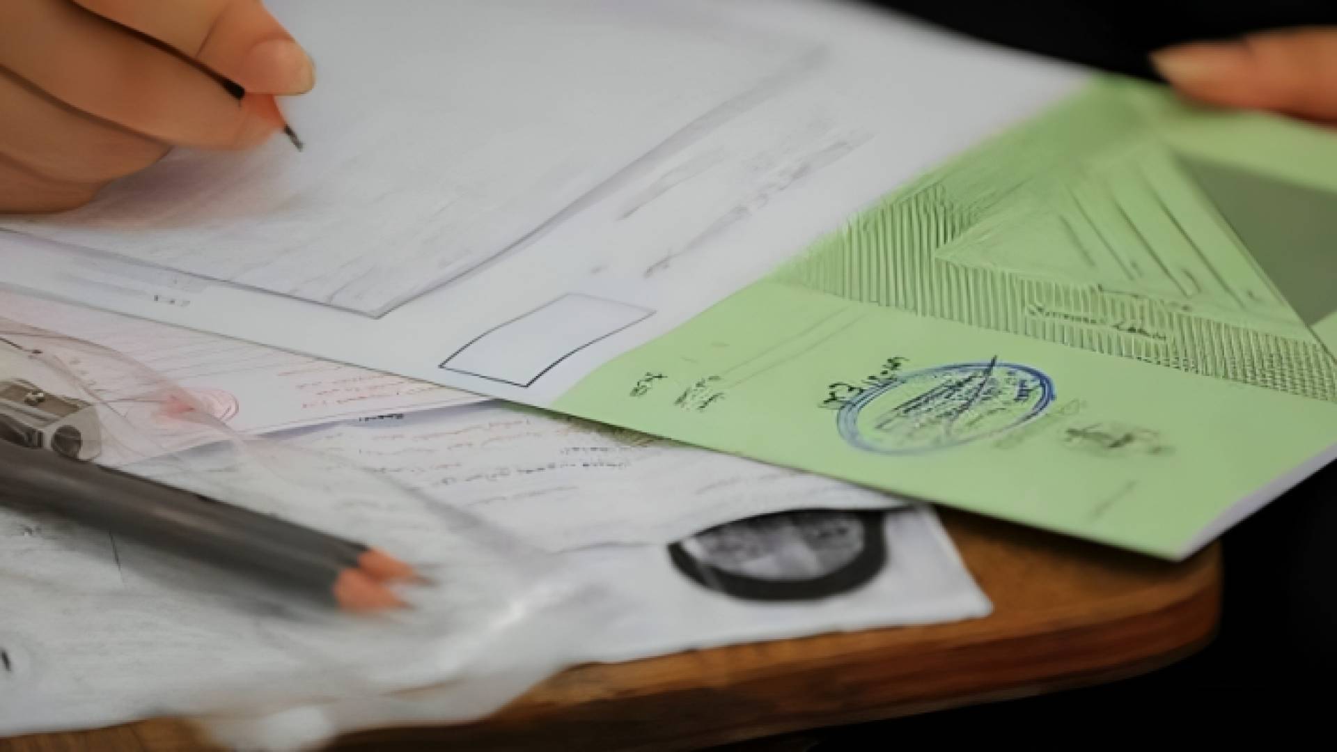 عقد امتحان التوجيهي - أرشيفية