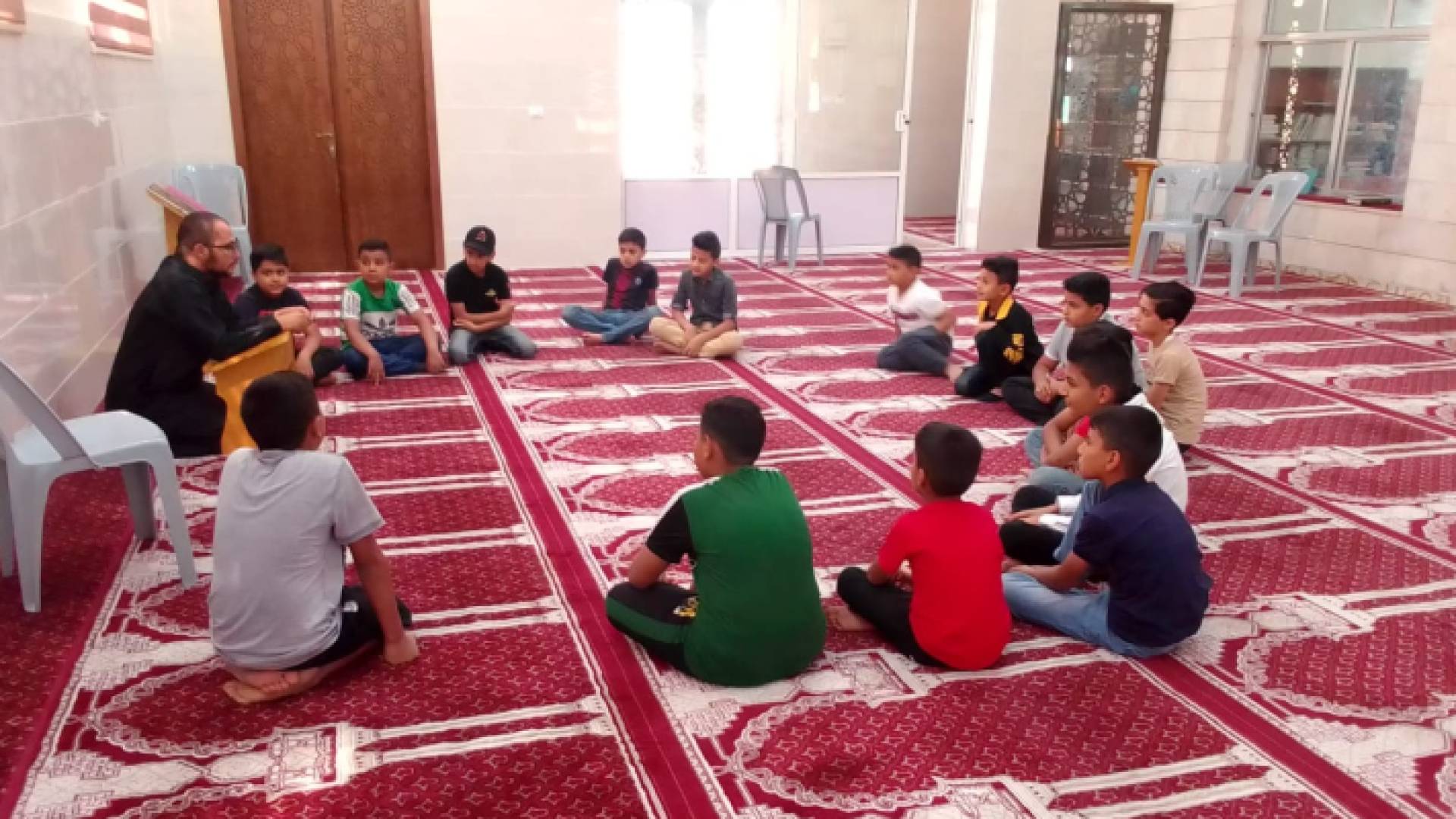 حلقة لتحفيظ القرآن