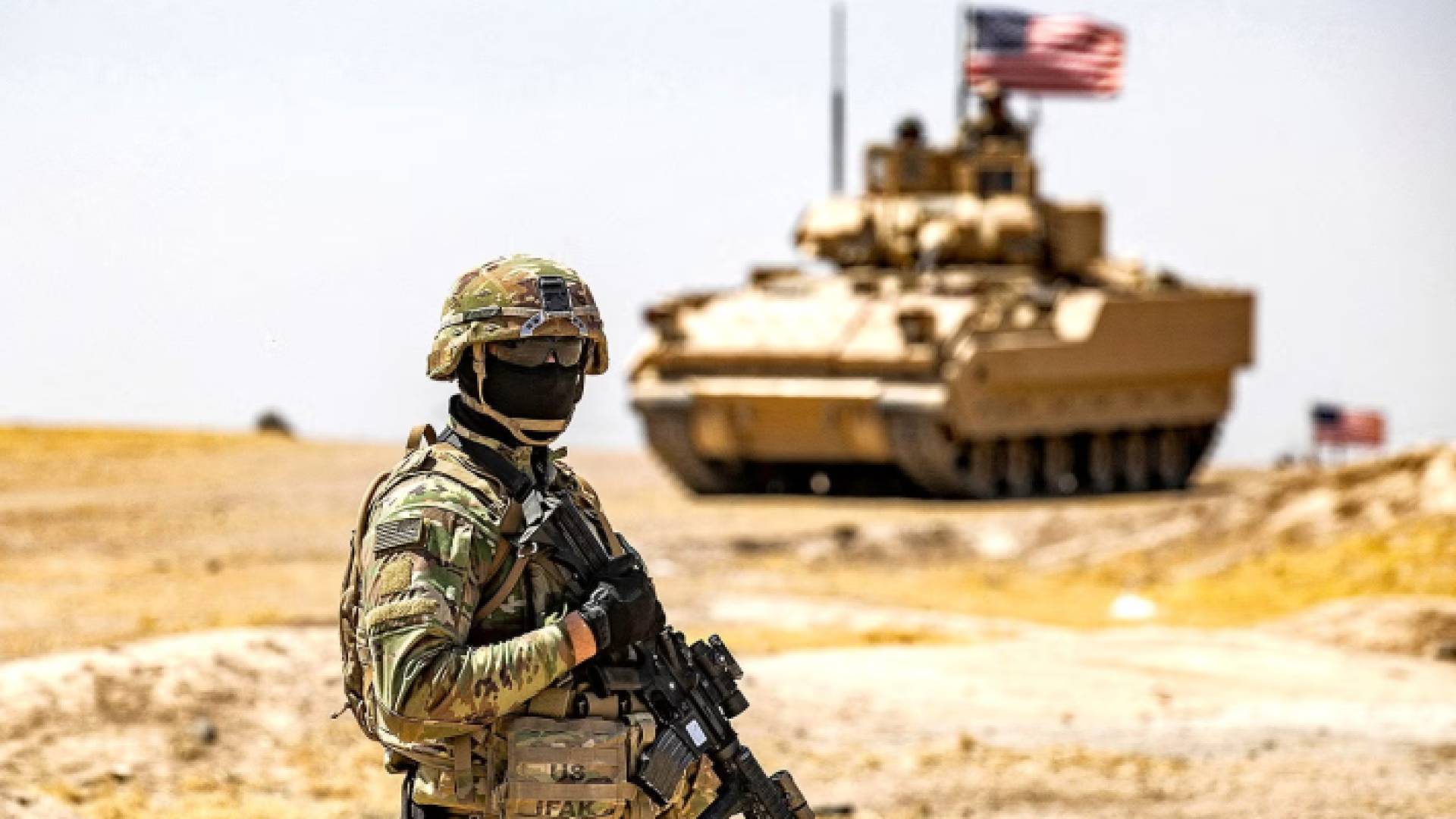 عنصر من الجيش الأمريكي