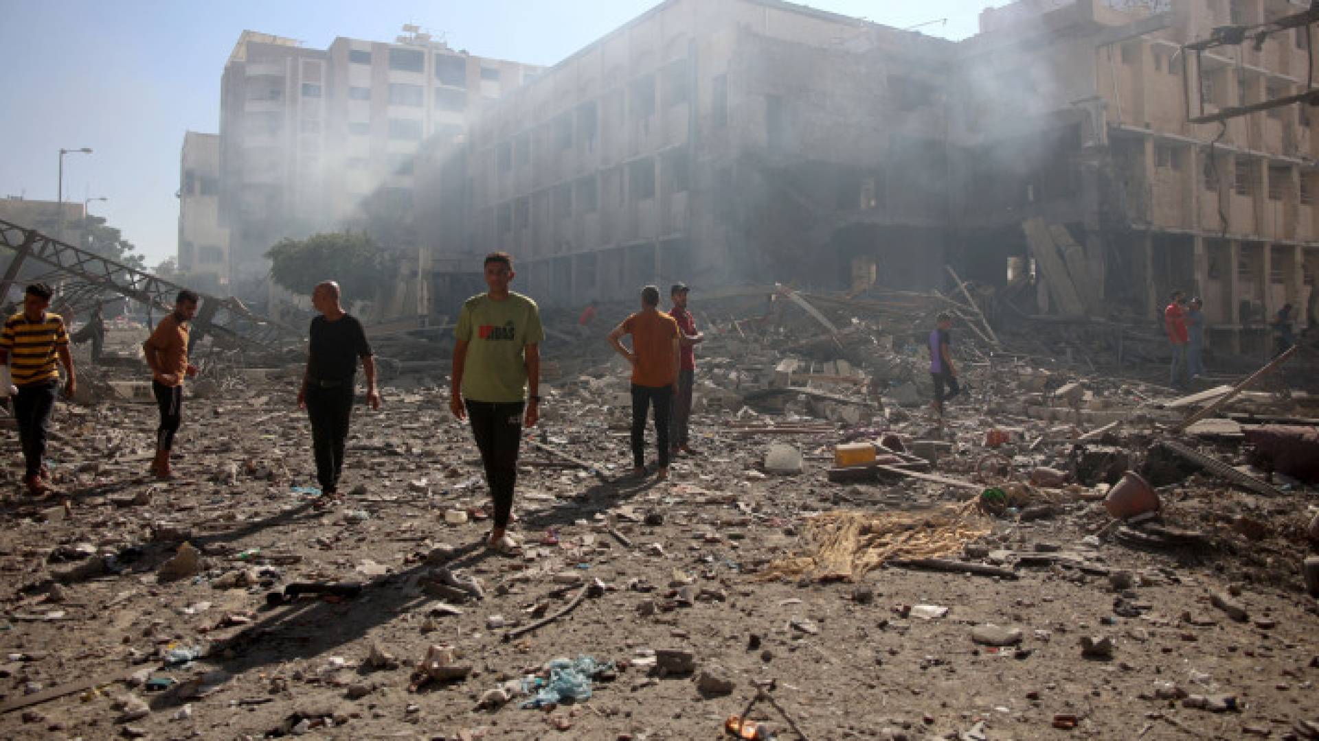 قصف على مدن في غزة