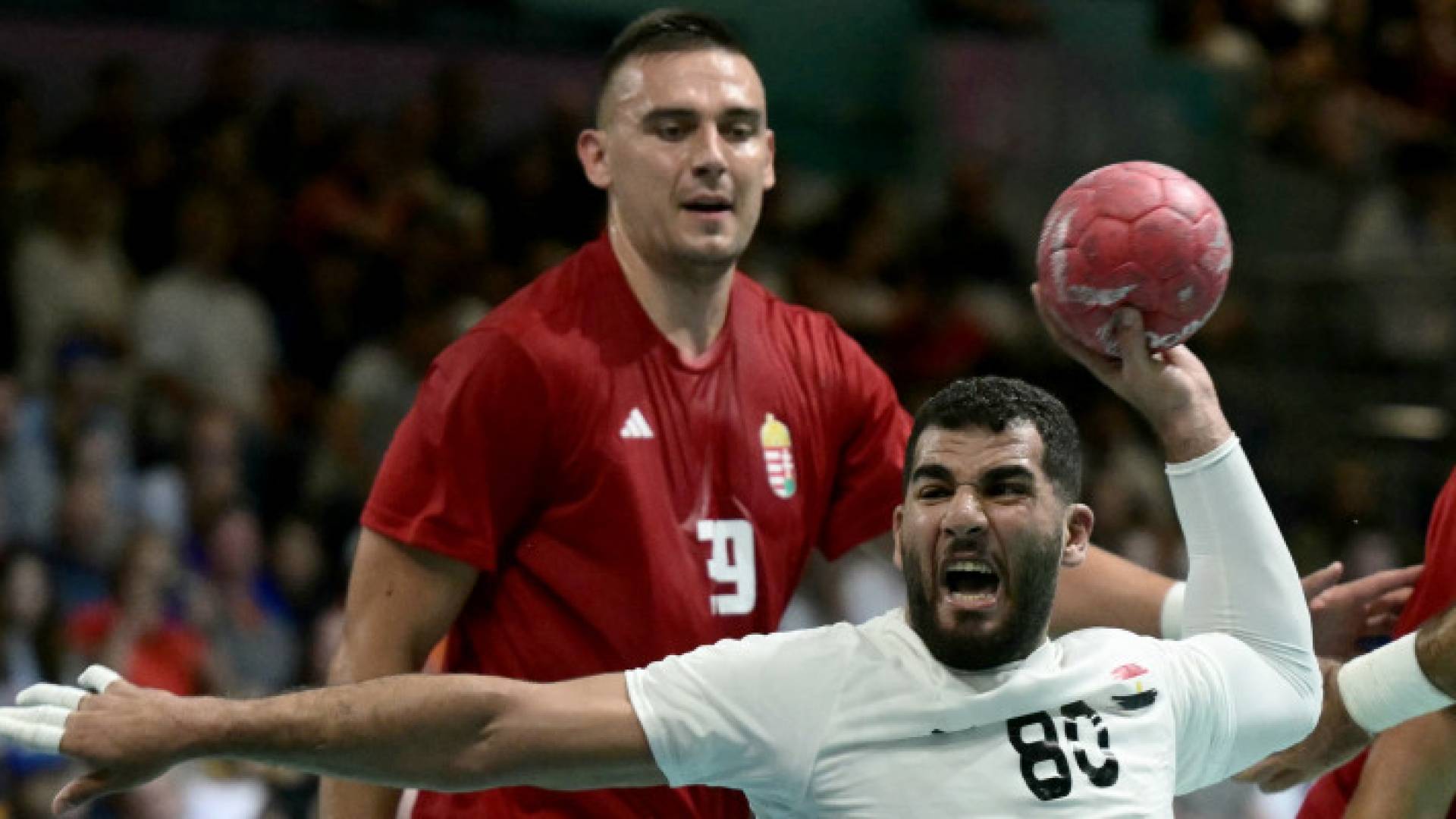 من المنافسات