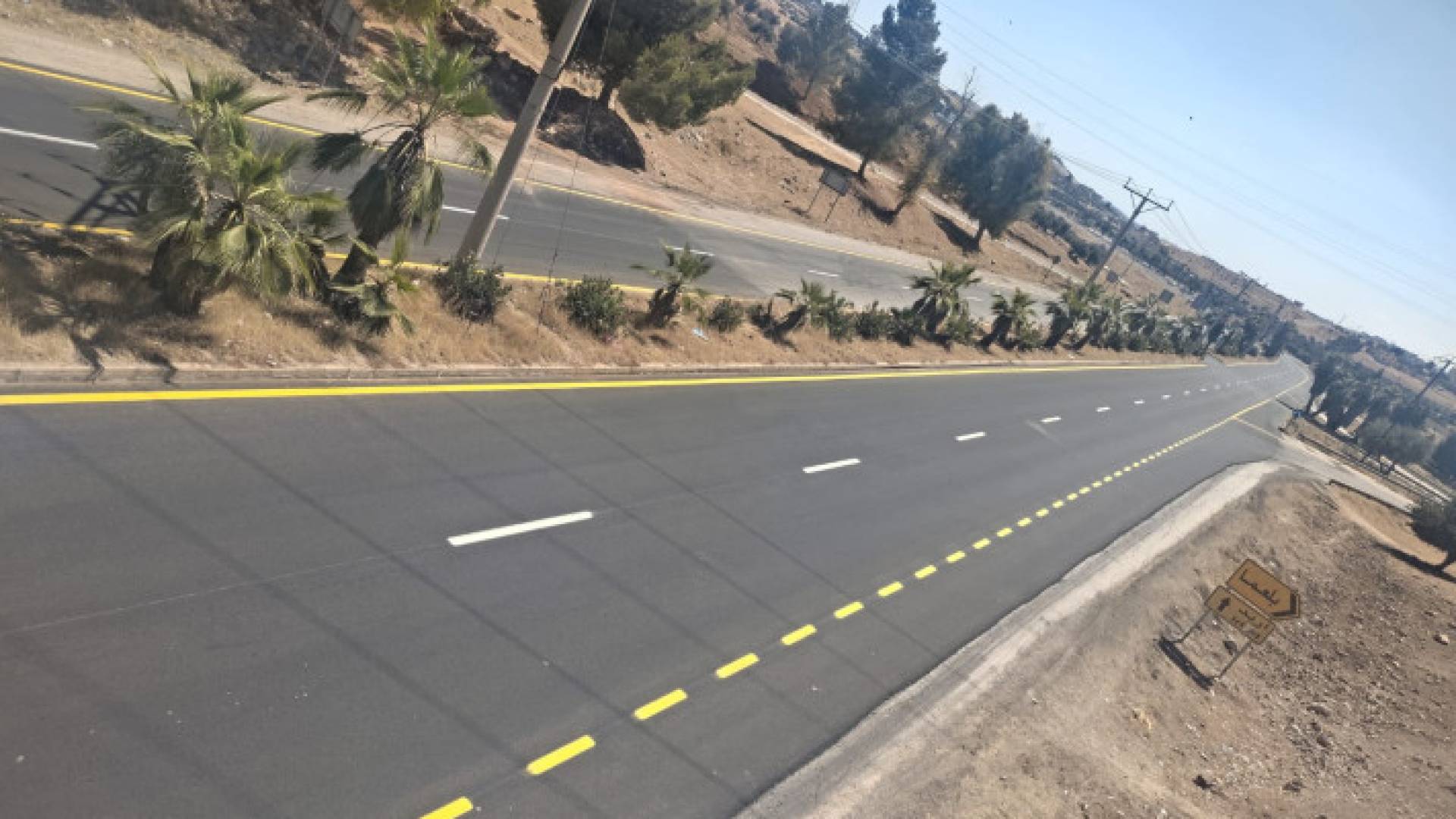 إعادة تأهيل طريق "جرش-المفرق"