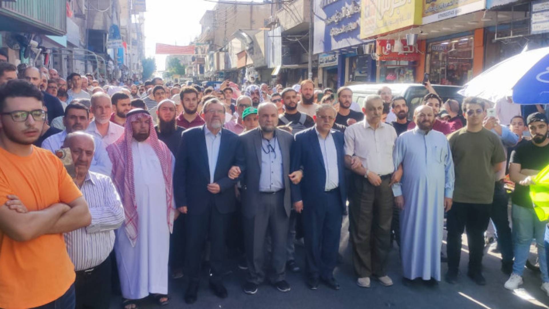 جانب من المسيرة في محافظة الزرقاء تنديدا باغتيال إسماعيل هنية