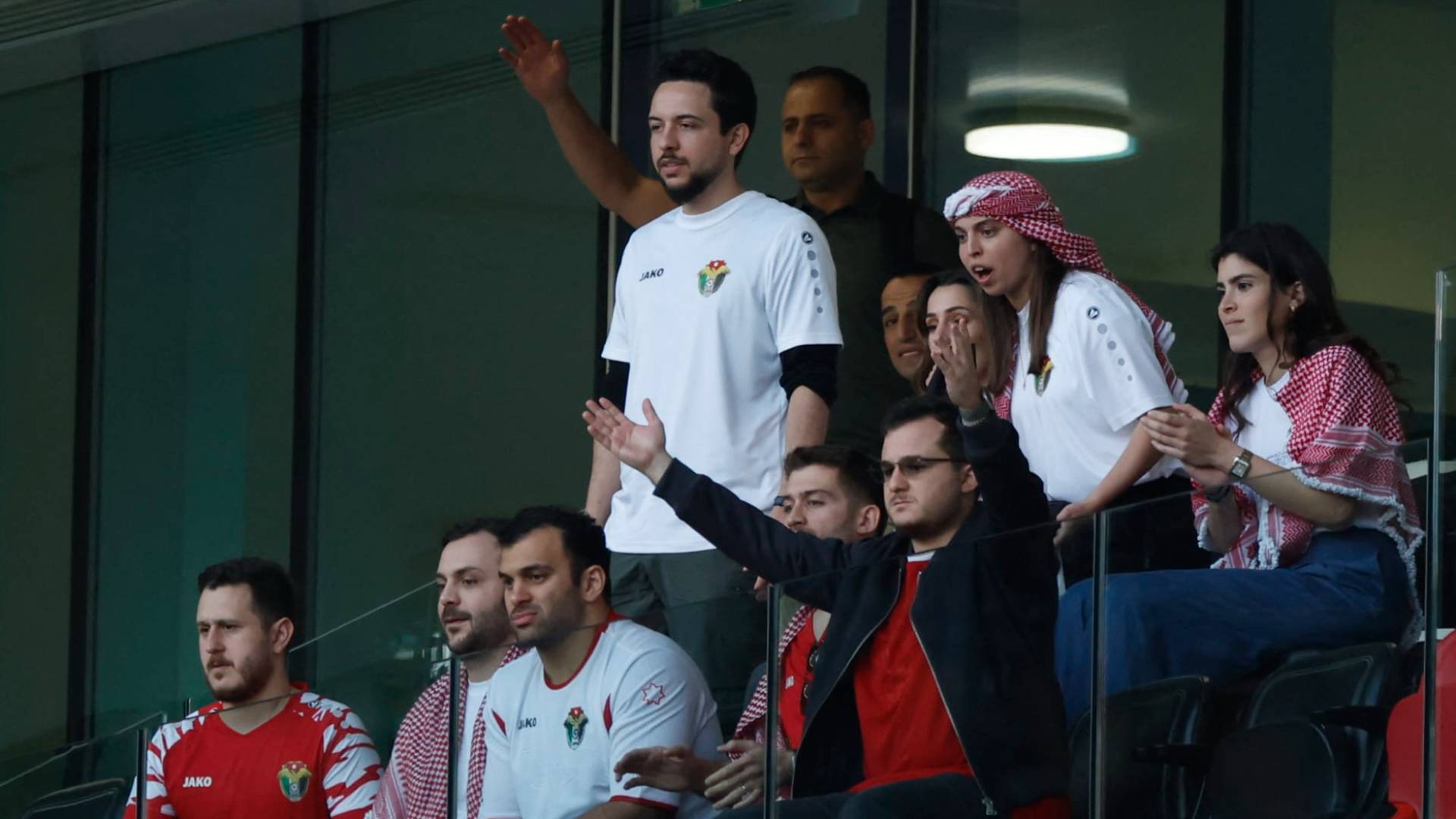 ولي العهد يتابع المنتخب الوطني "أرشيفية"