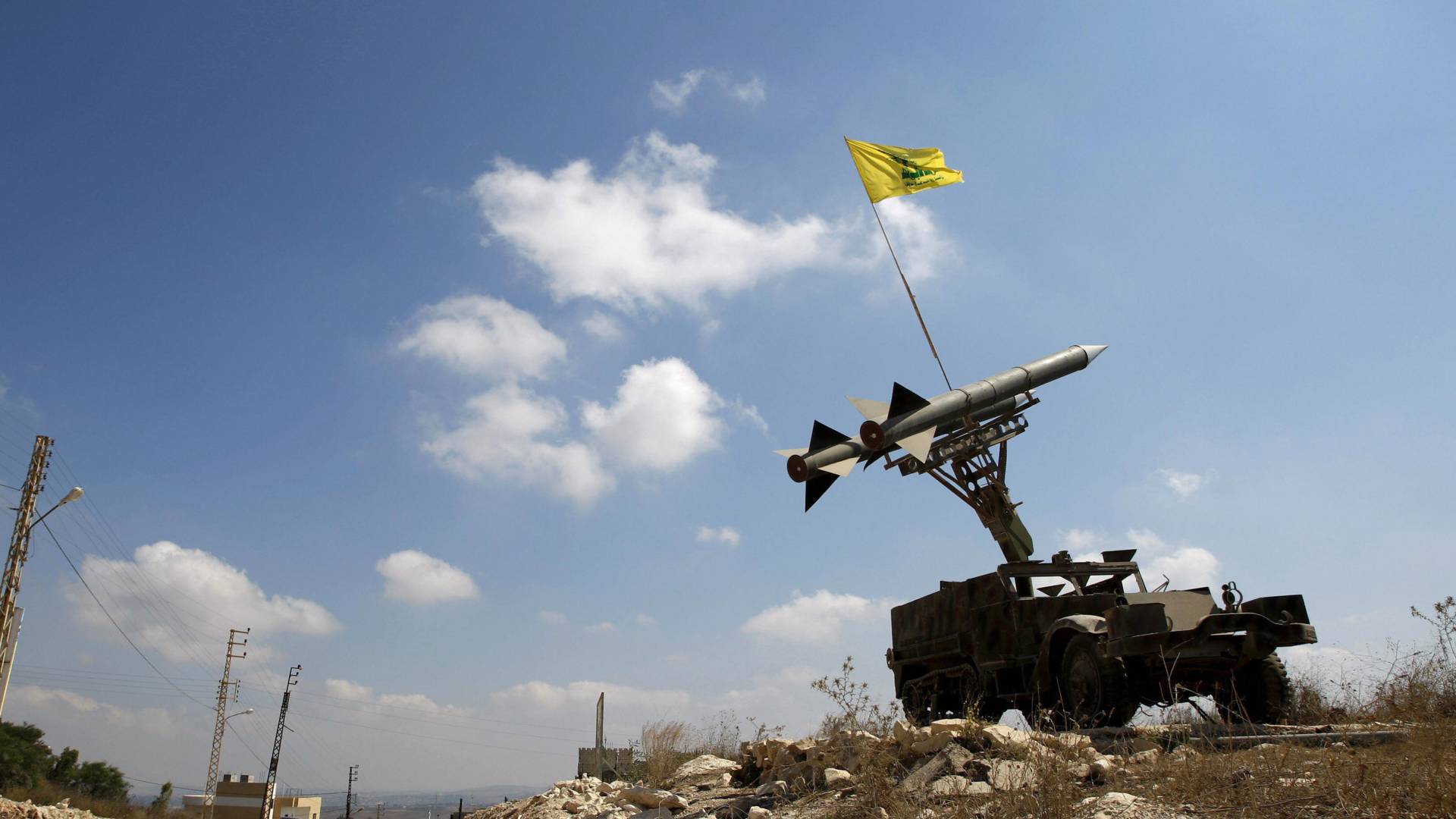 حاملة صواريخ تابعة لحزب الله - أرشيفية