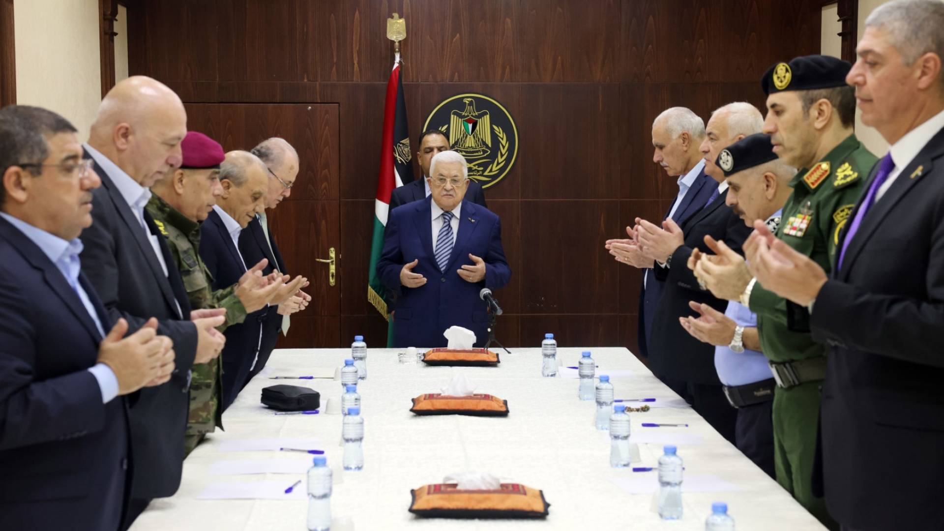 خلال اجتماع عباس بقادة أجهزته الامنية